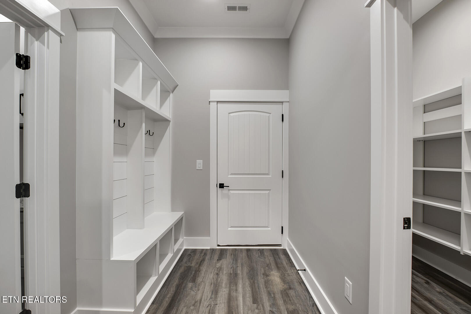 115 Oonoga Way Loudon TN 37774