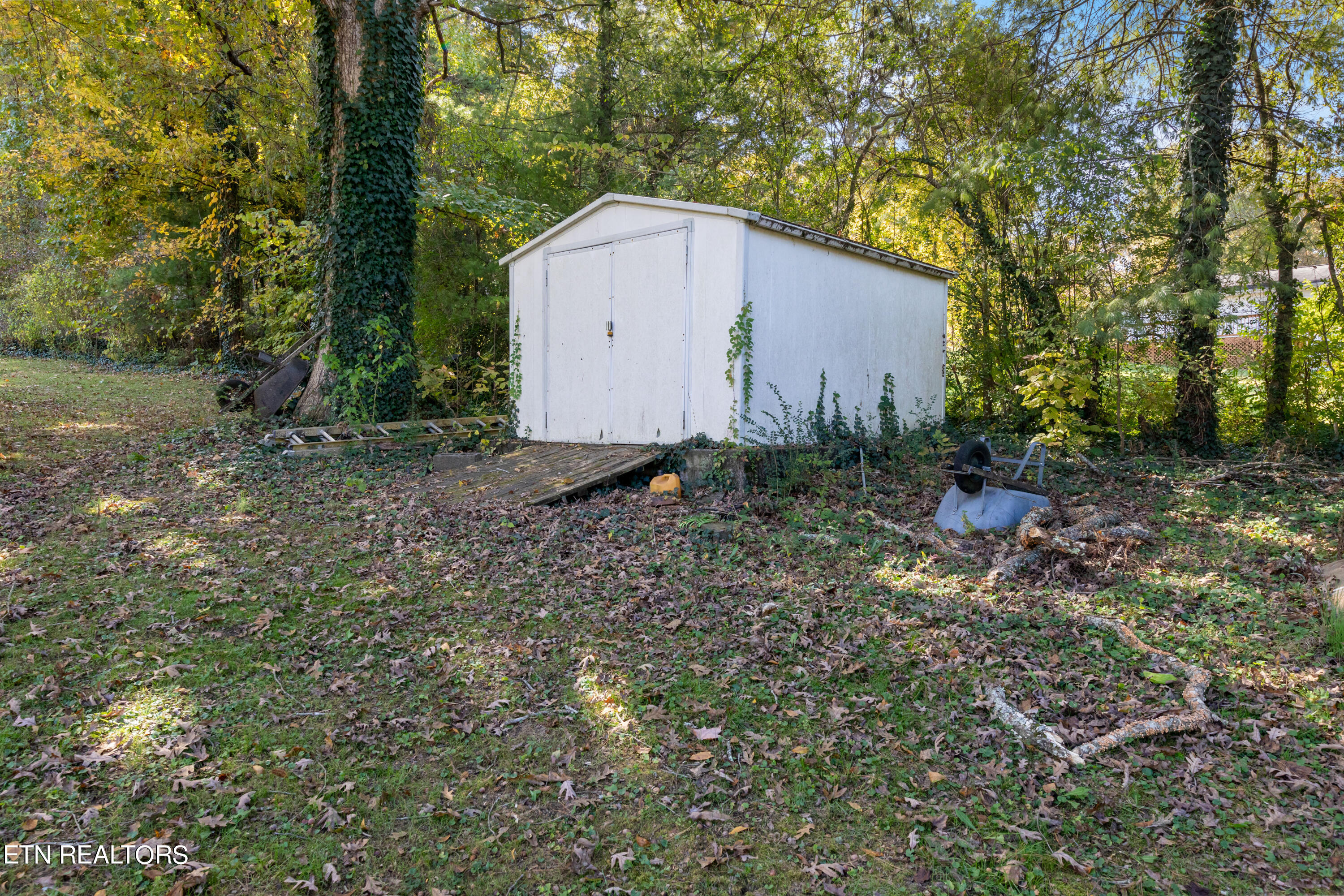 218 Shipe Road Powell TN 37849