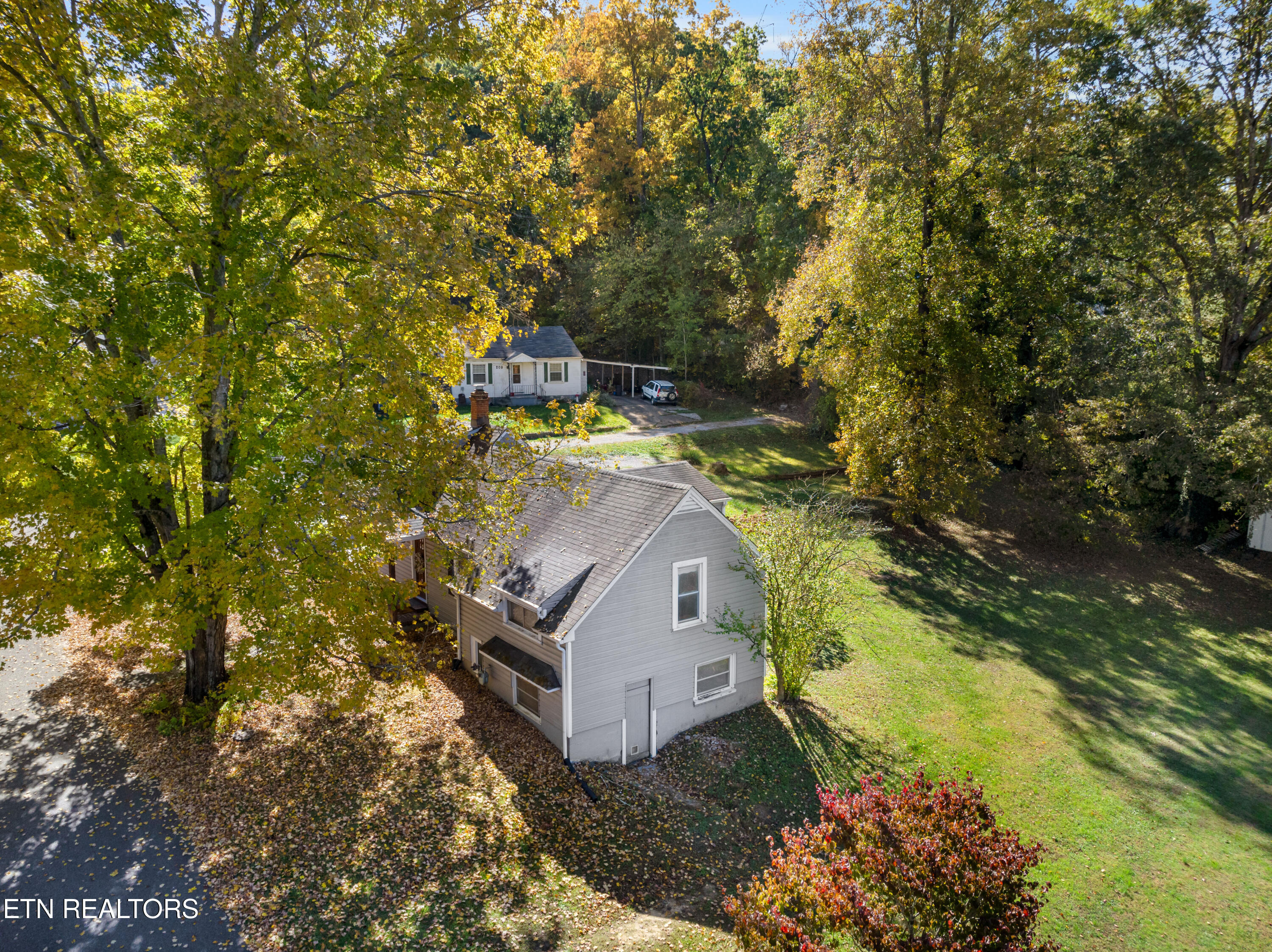 218 Shipe Road Powell TN 37849