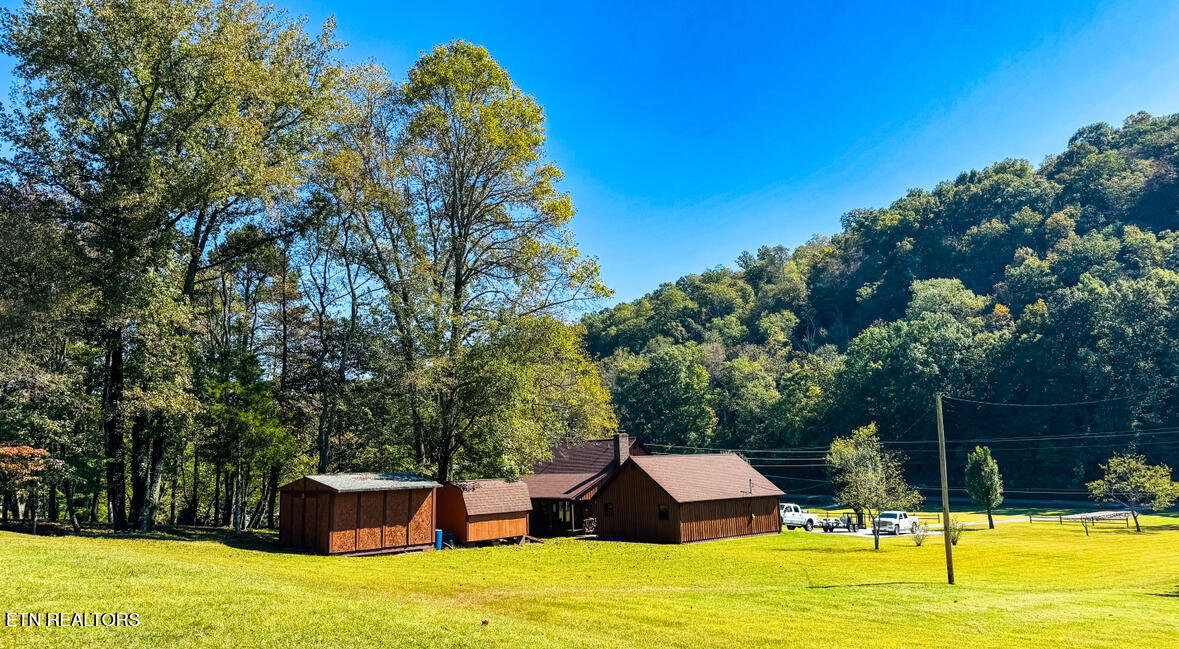 212 Granite Road Clinton TN 37716