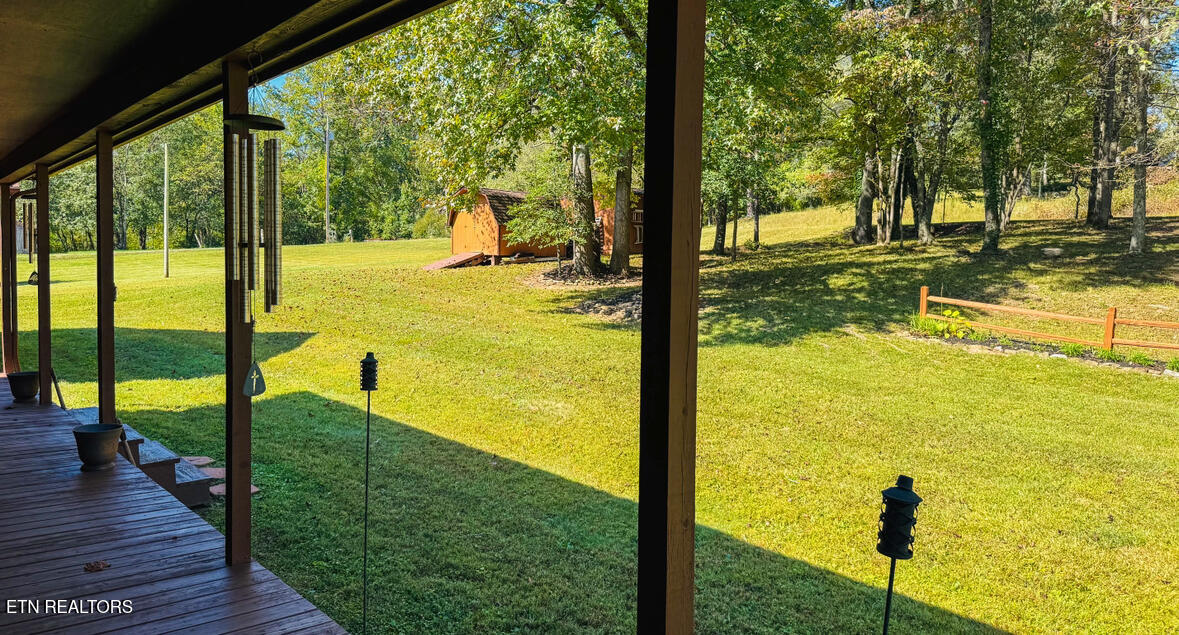 212 Granite Road Clinton TN 37716