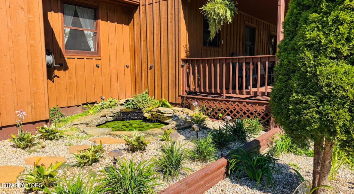 212 Granite Road Clinton TN 37716