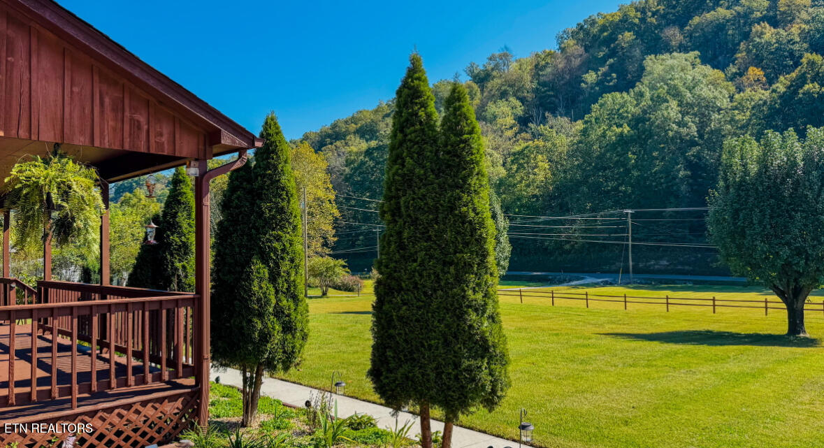 212 Granite Road Clinton TN 37716