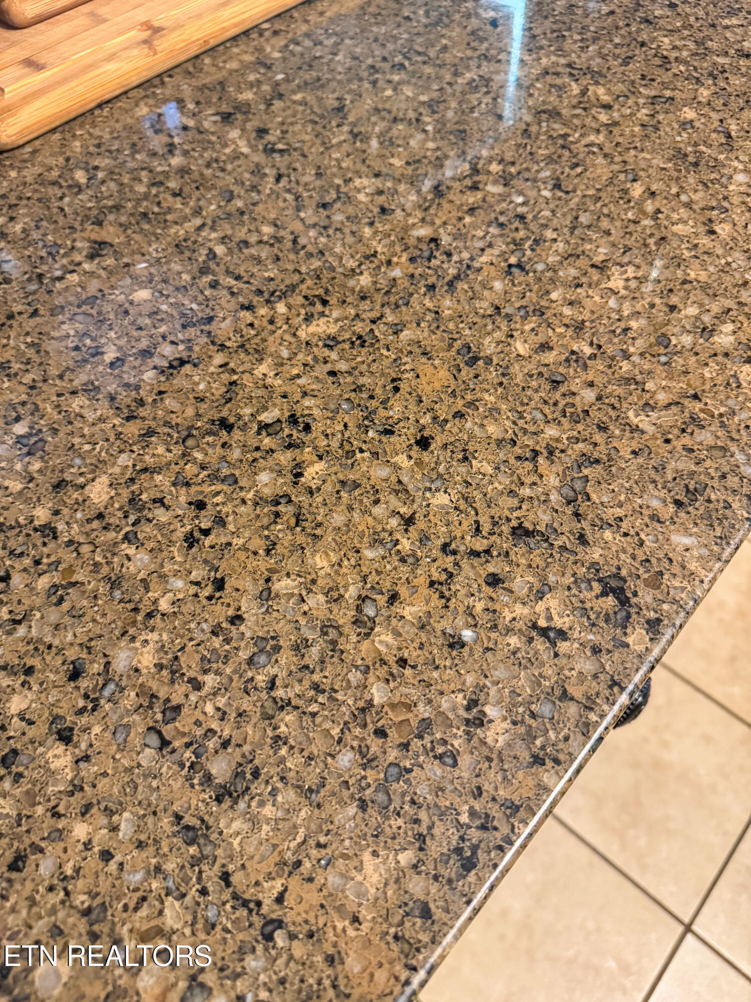 212 Granite Road Clinton TN 37716