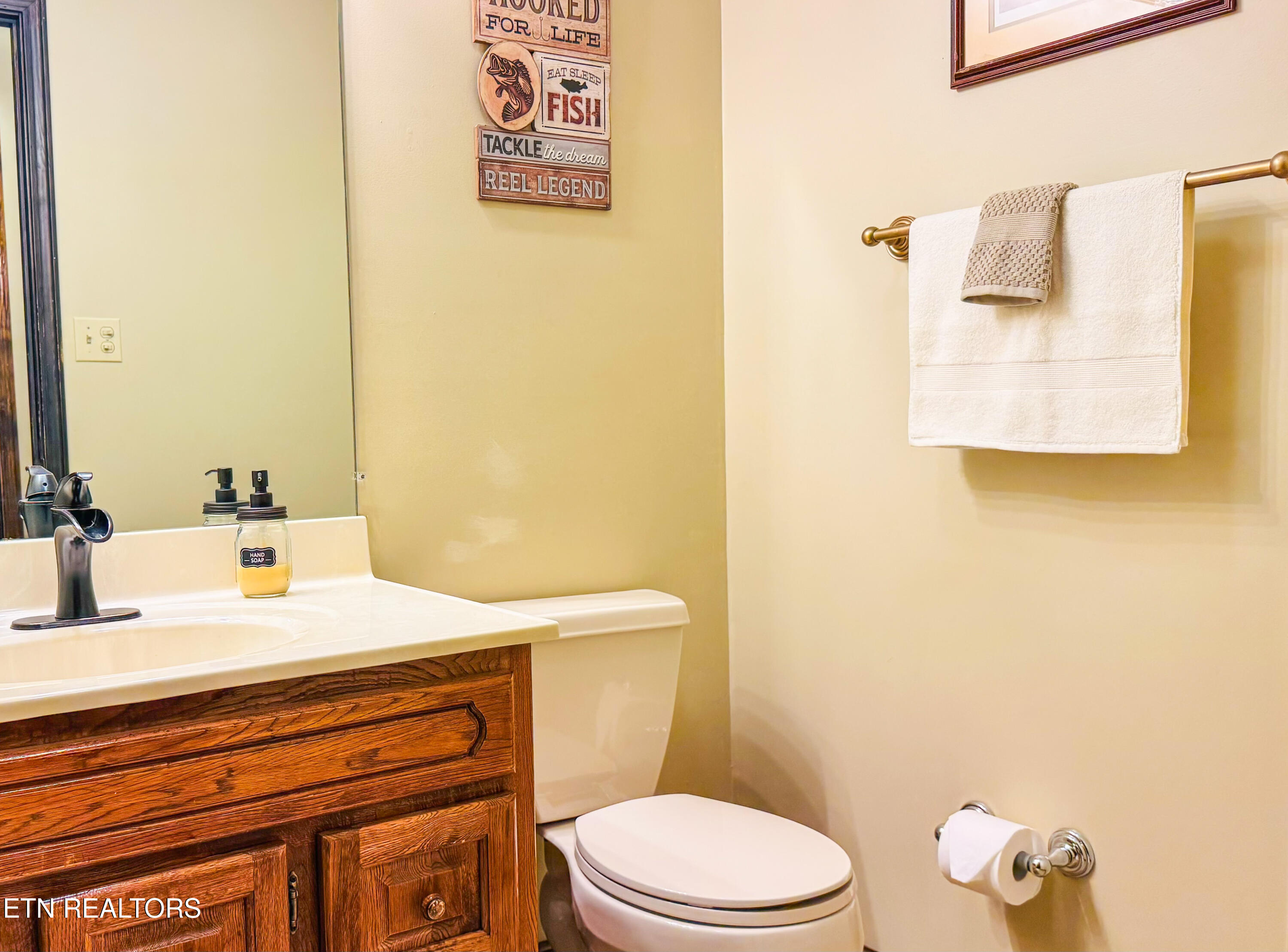 212 Granite Road Clinton TN 37716