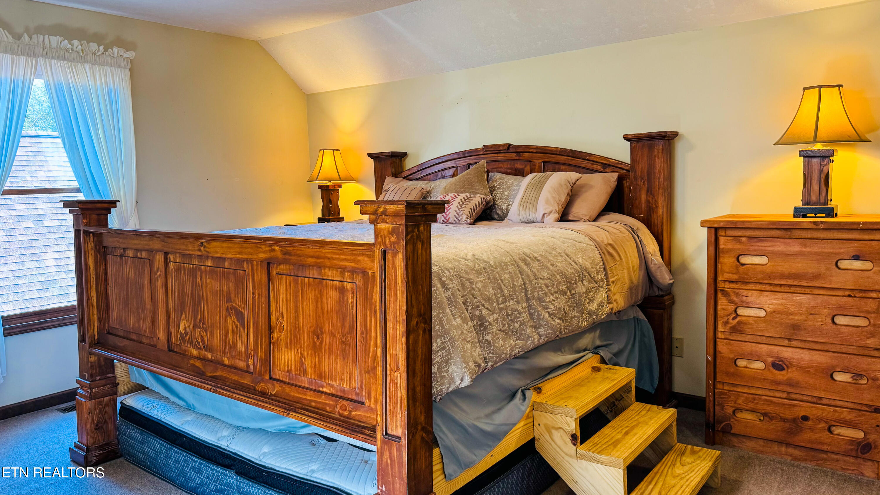 212 Granite Road Clinton TN 37716