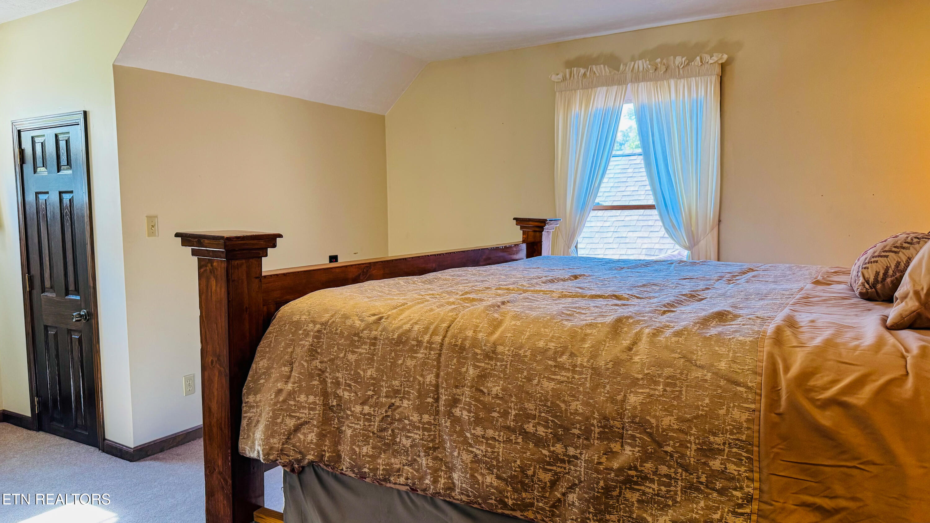 212 Granite Road Clinton TN 37716