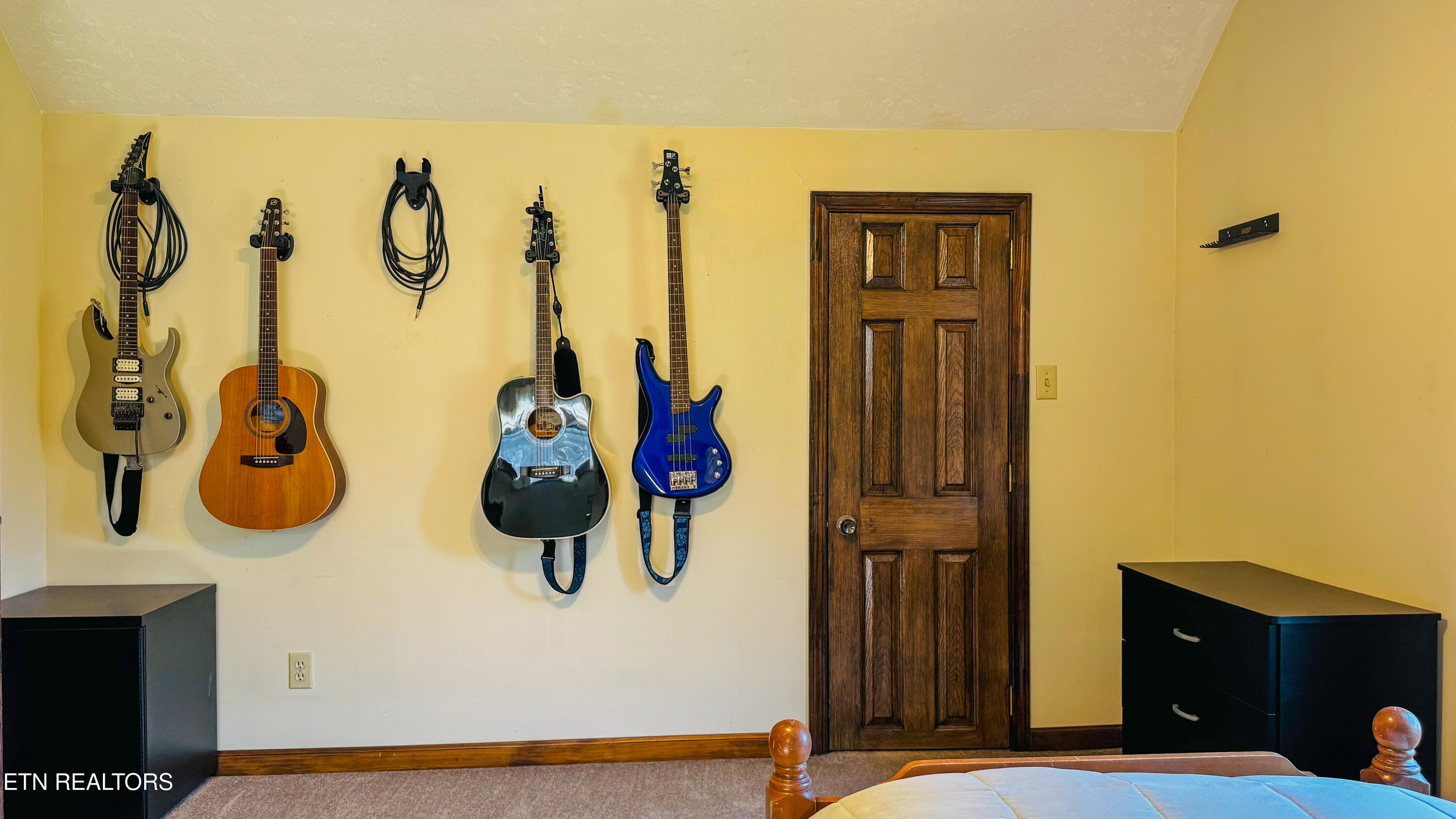 212 Granite Road Clinton TN 37716