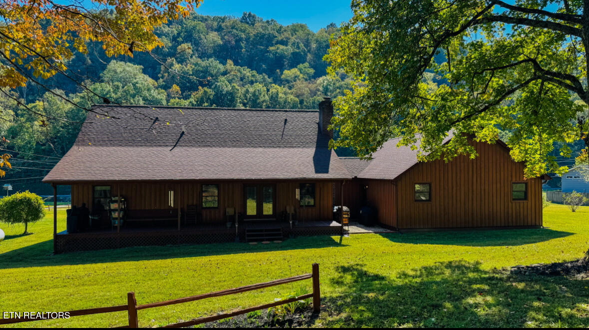 212 Granite Road Clinton TN 37716