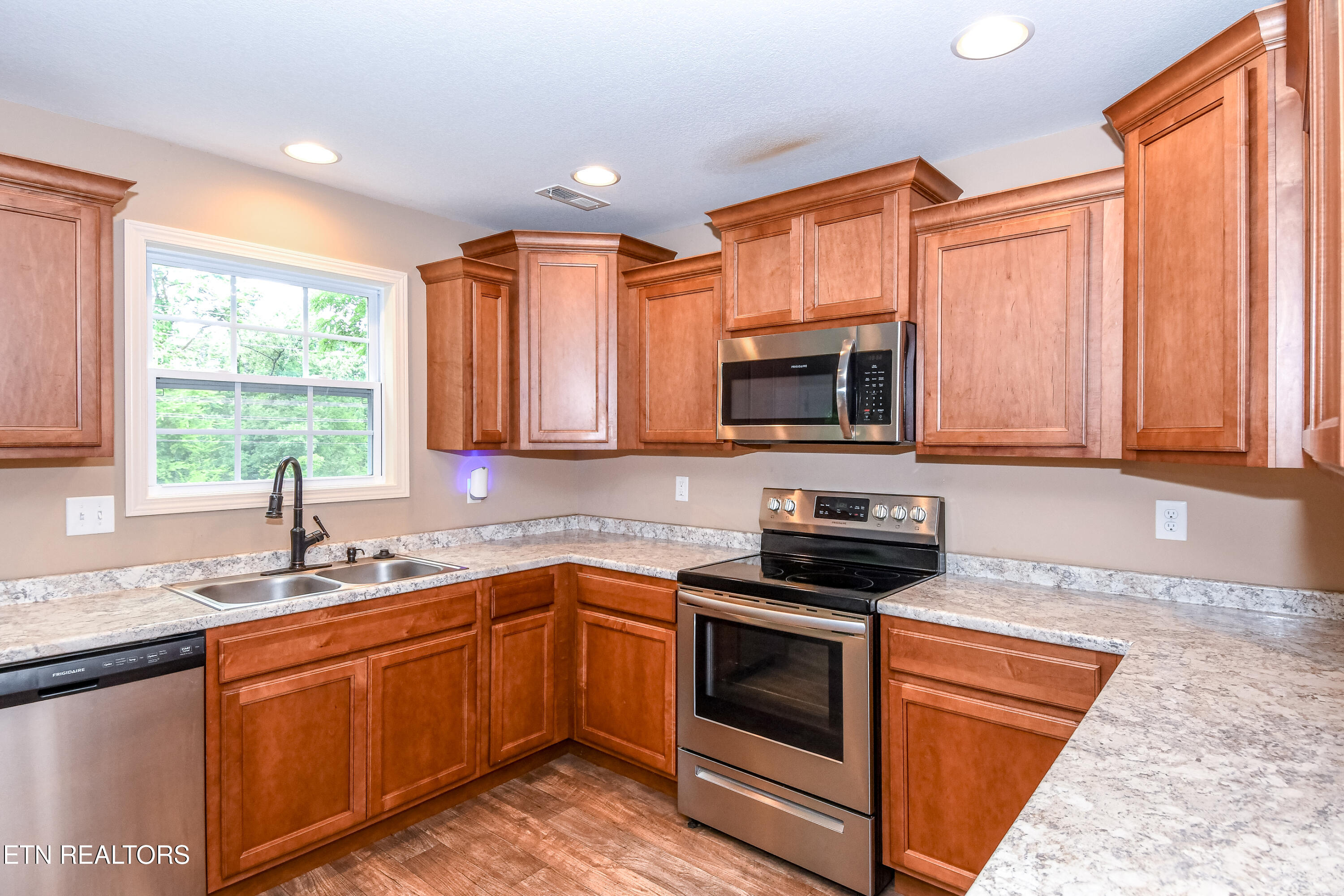 327 Brown School Road Maryville TN 37804