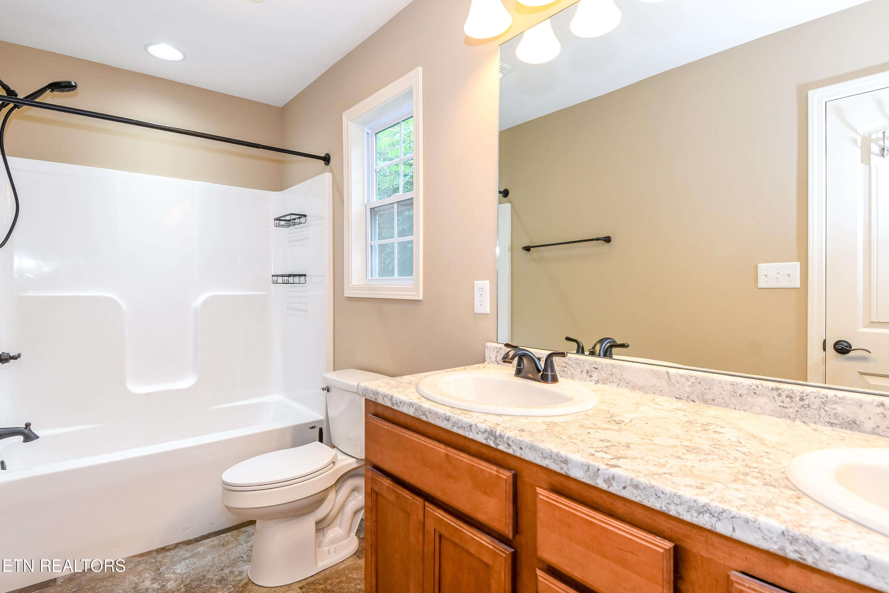 327 Brown School Road Maryville TN 37804