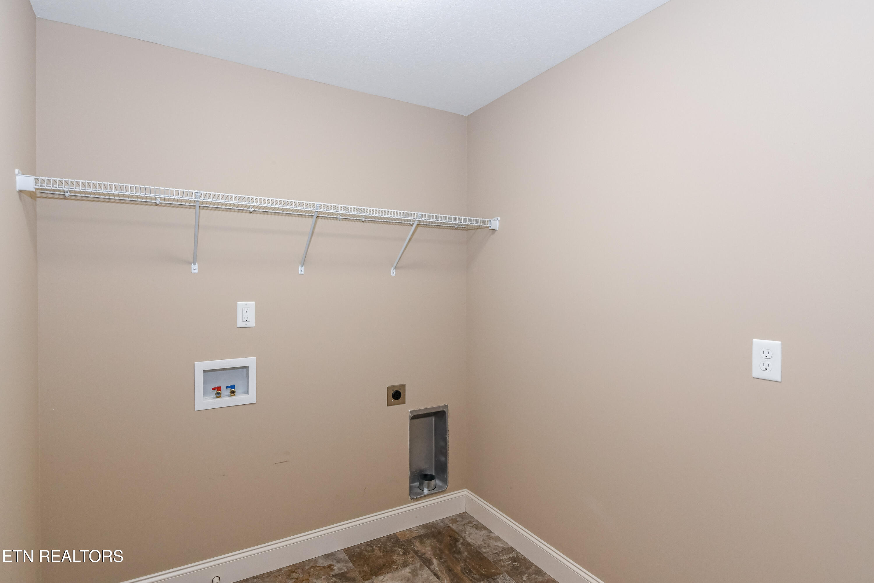 327 Brown School Road Maryville TN 37804