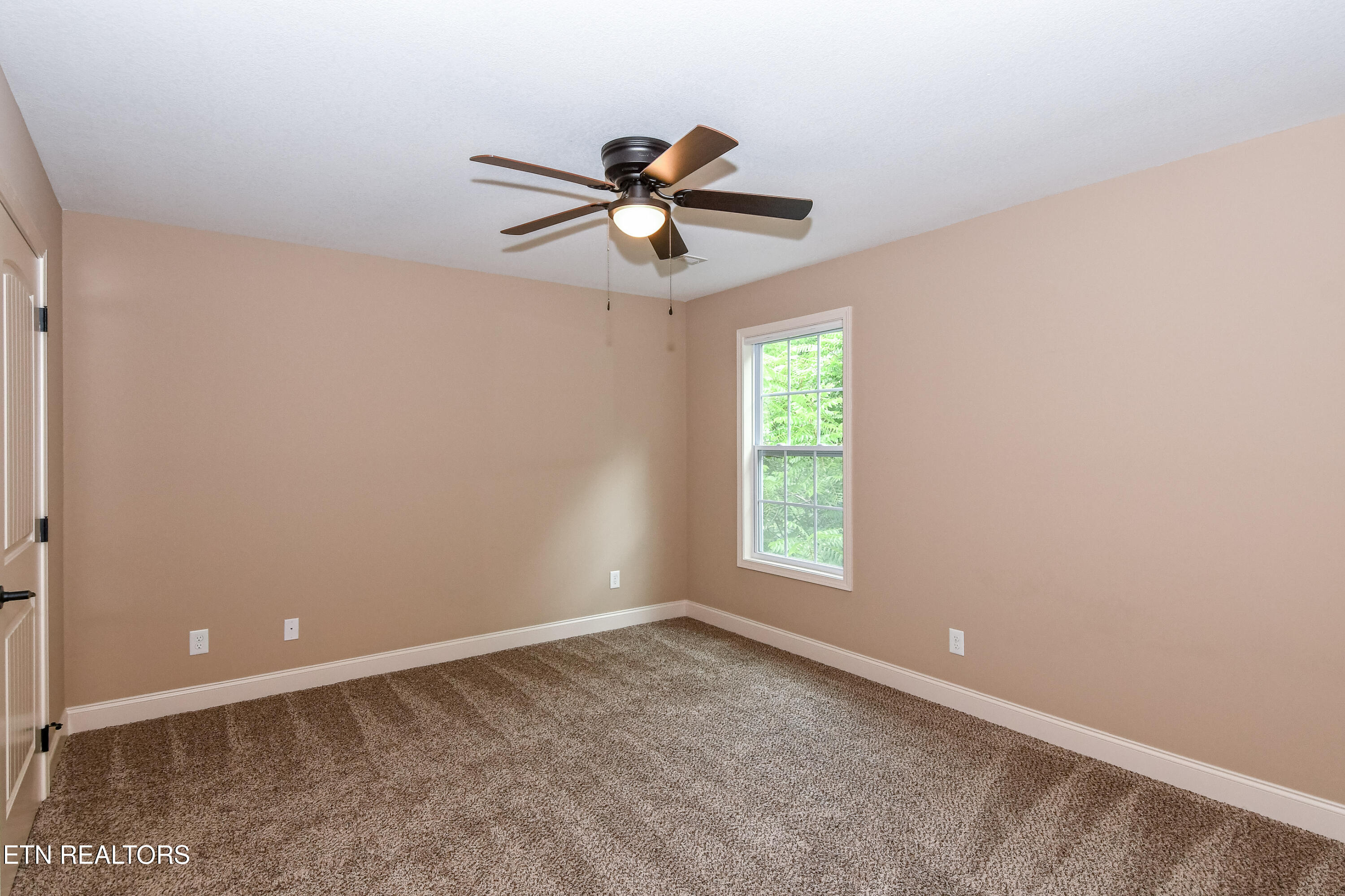 327 Brown School Road Maryville TN 37804