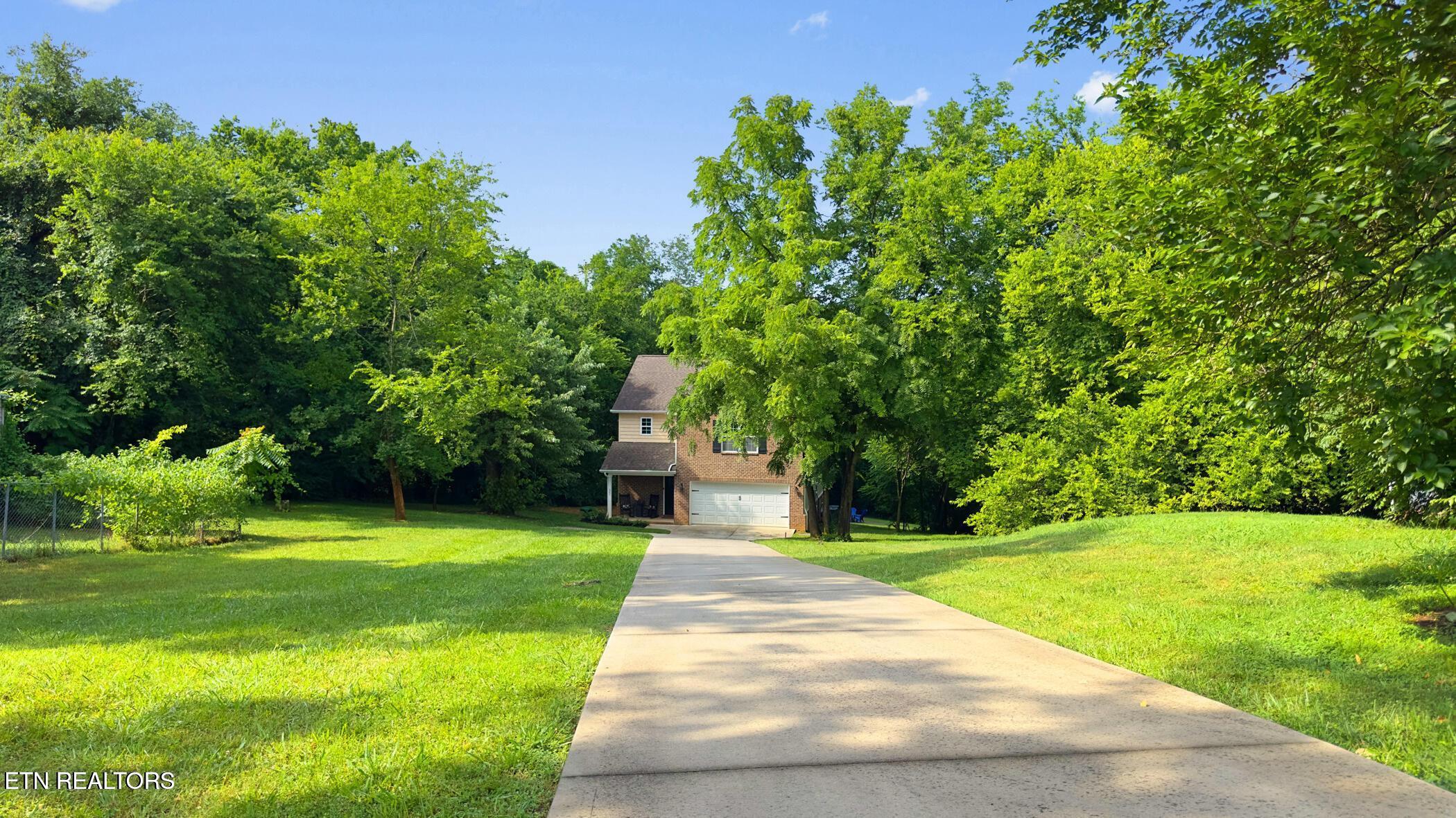 327 Brown School Road Maryville TN 37804