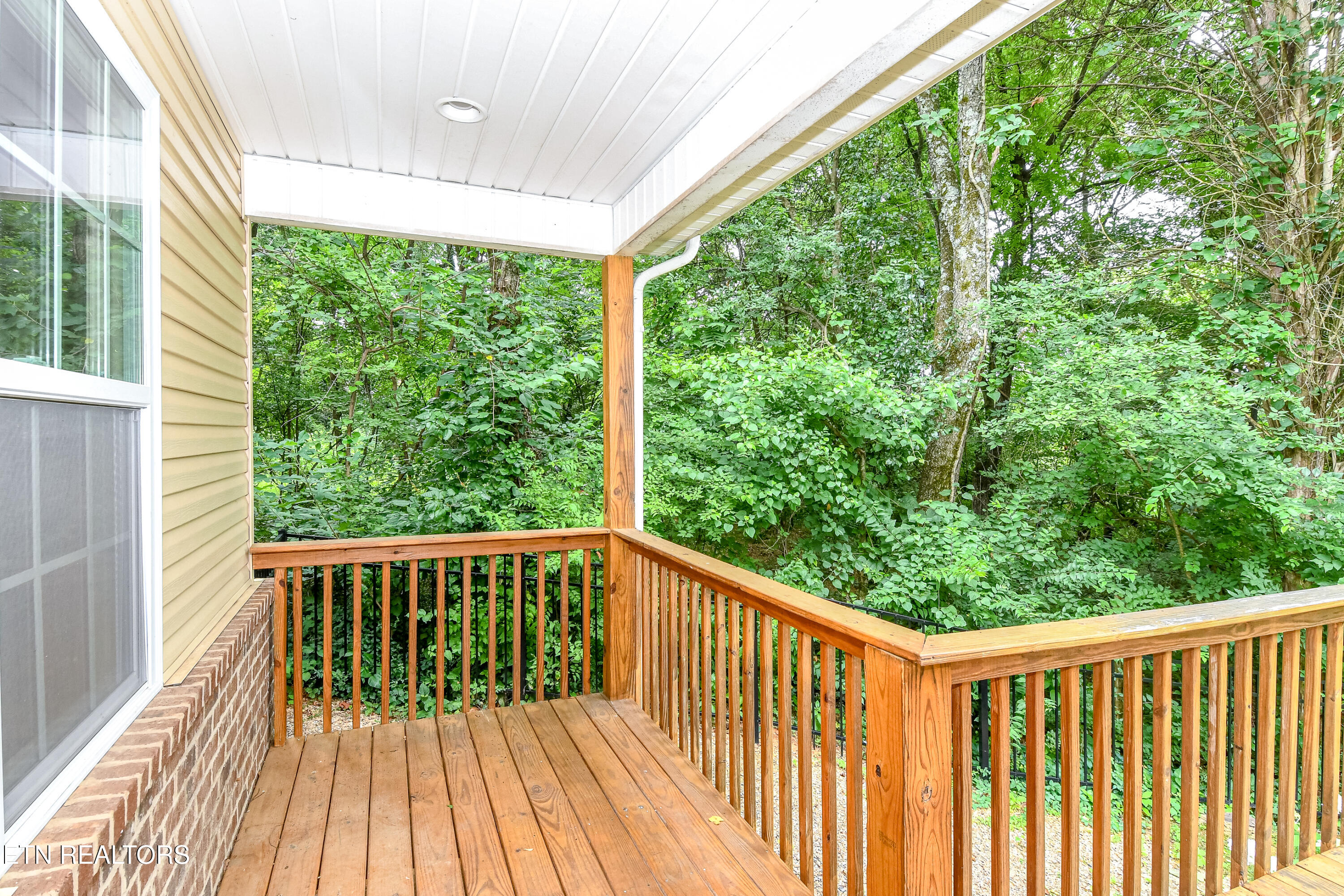 327 Brown School Road Maryville TN 37804
