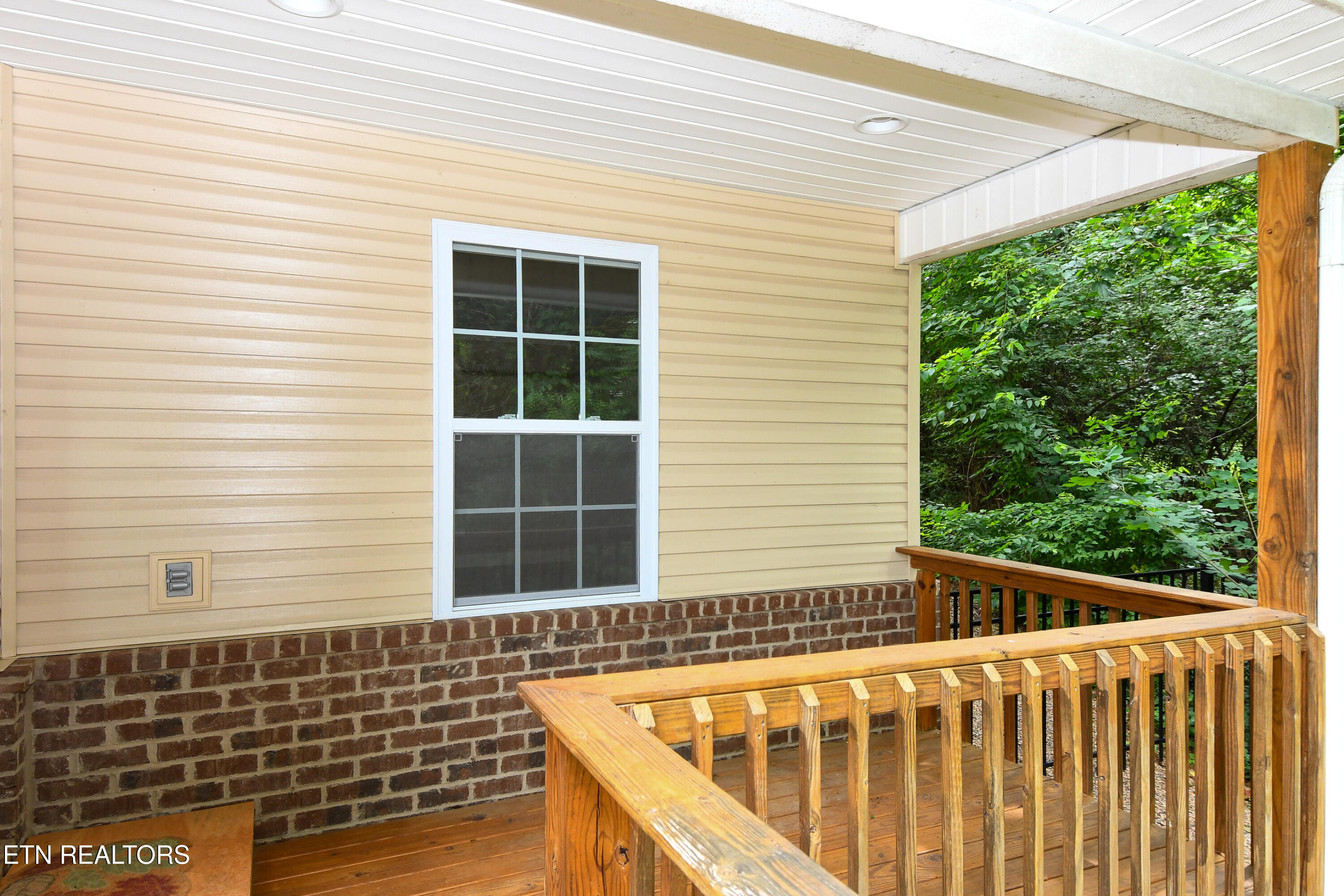 327 Brown School Road Maryville TN 37804