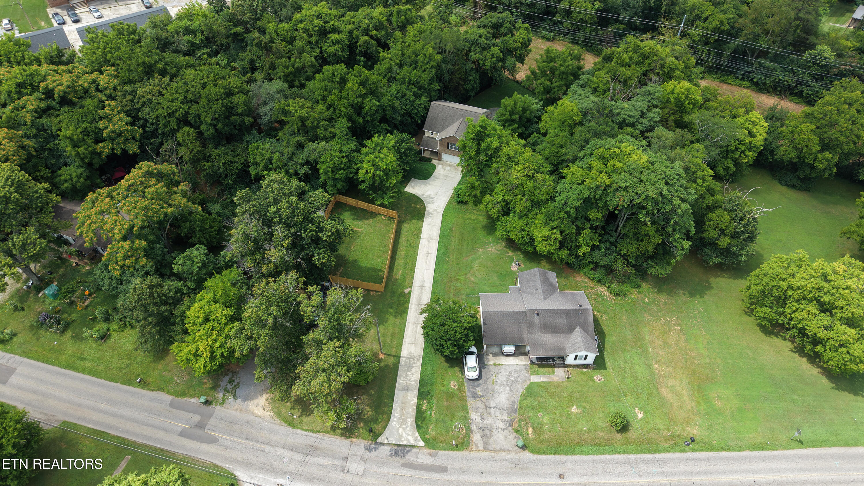327 Brown School Road Maryville TN 37804