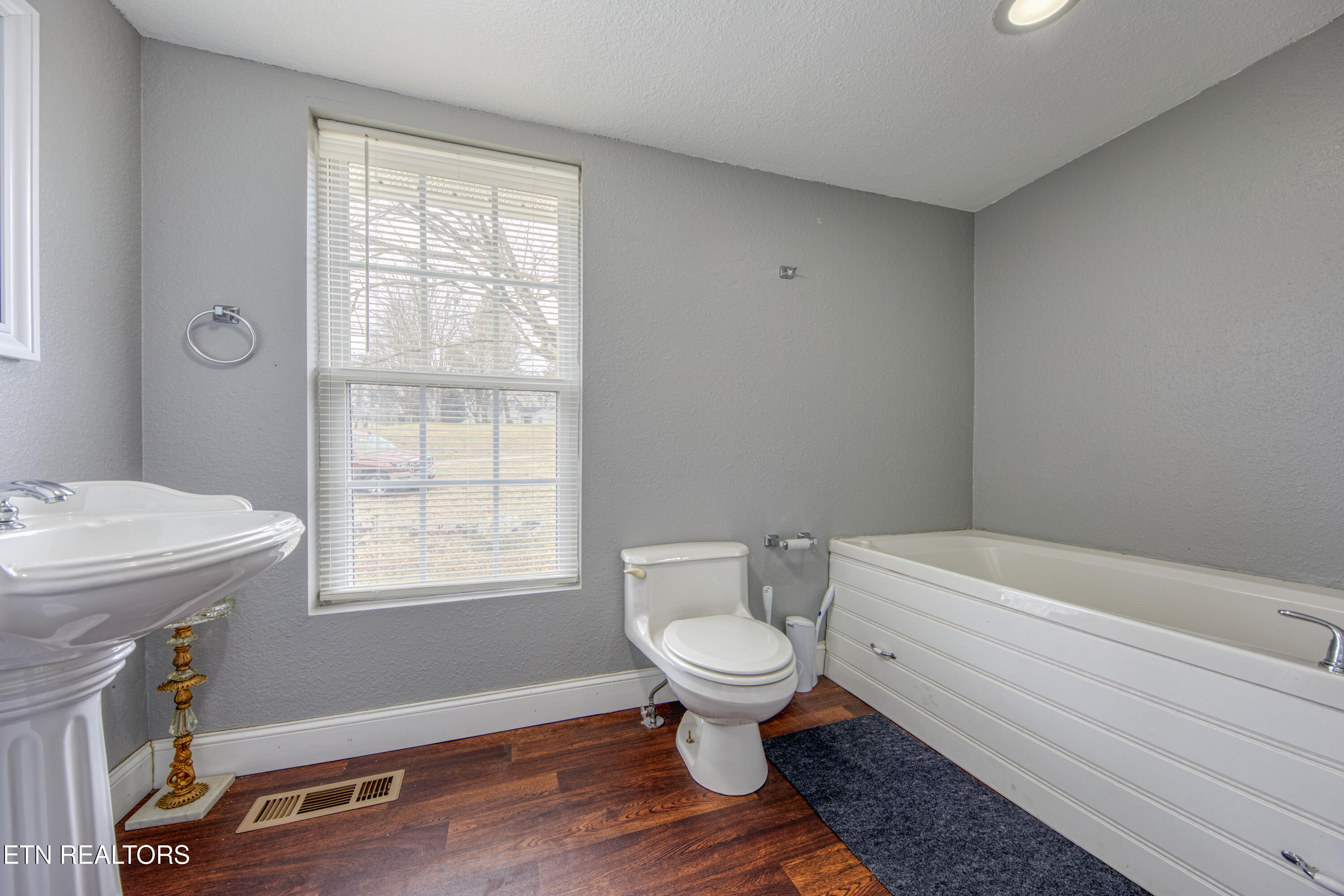 416 Mill Street Madisonville TN 37354