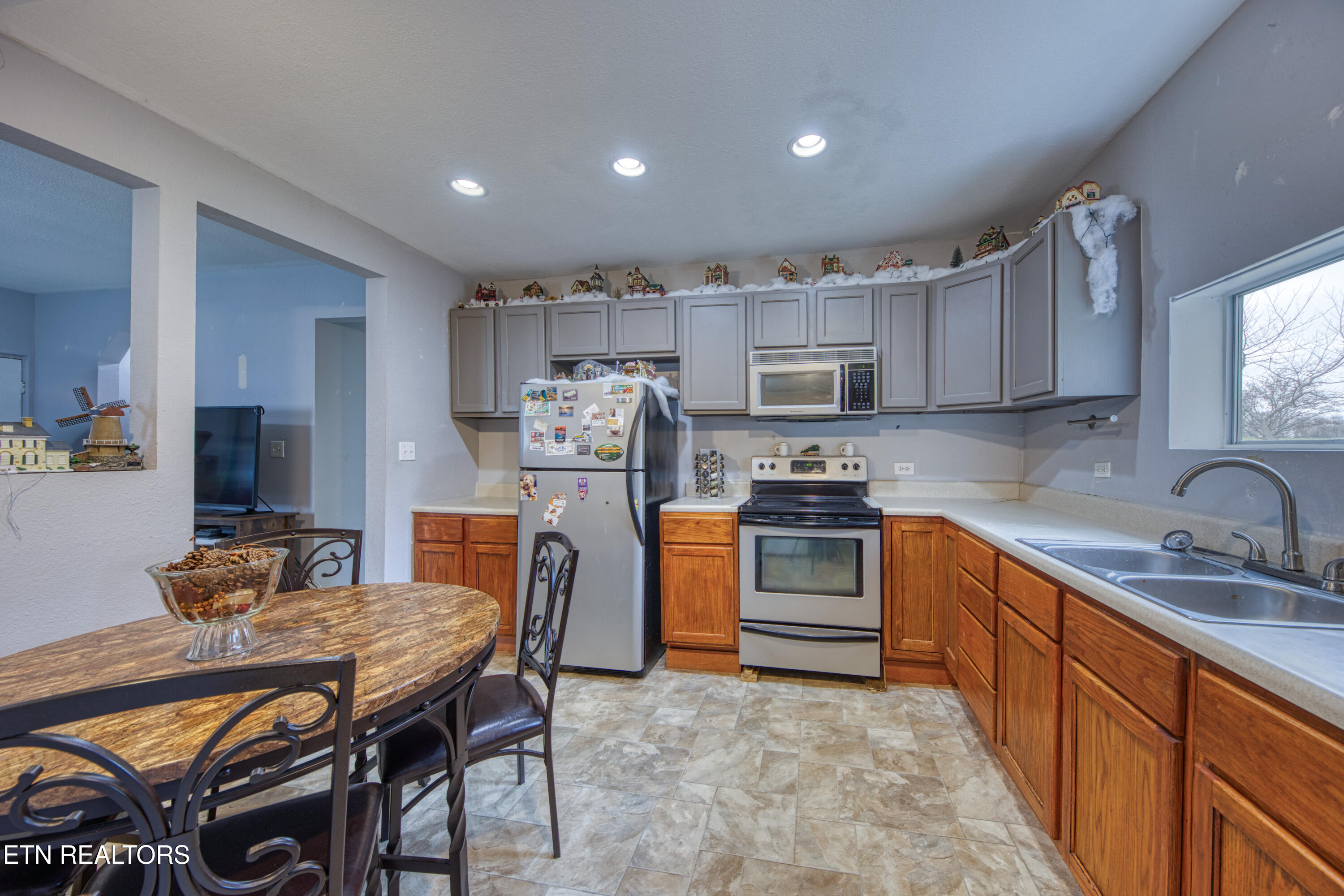 416 Mill Street Madisonville TN 37354