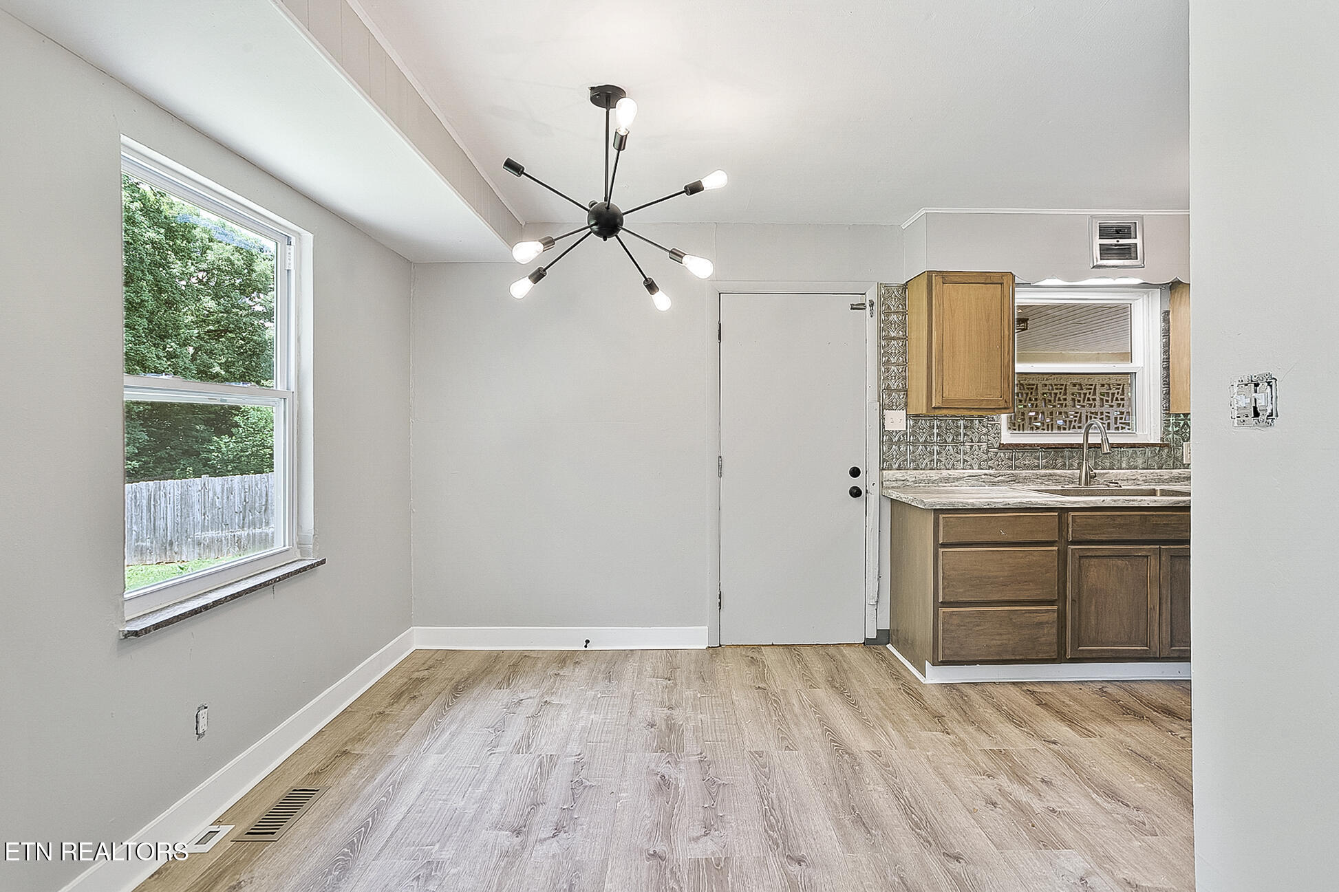 1719 Woodhaven Drive Knoxville TN 37914