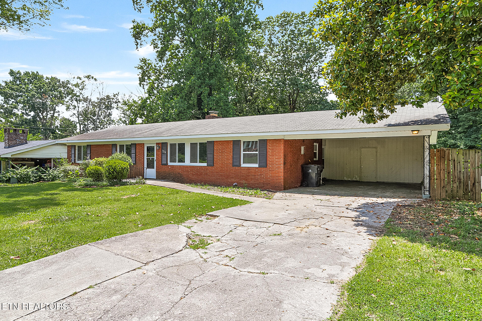 1719 Woodhaven Drive Knoxville TN 37914