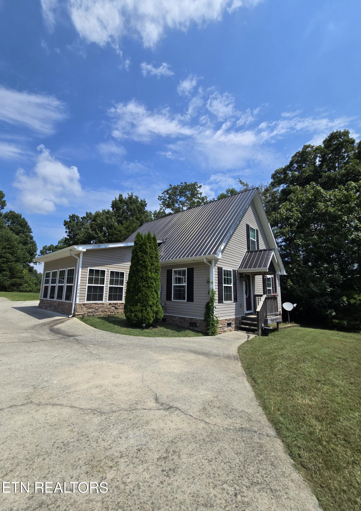 2049 Highway 322 E Sweetwater TN 37874