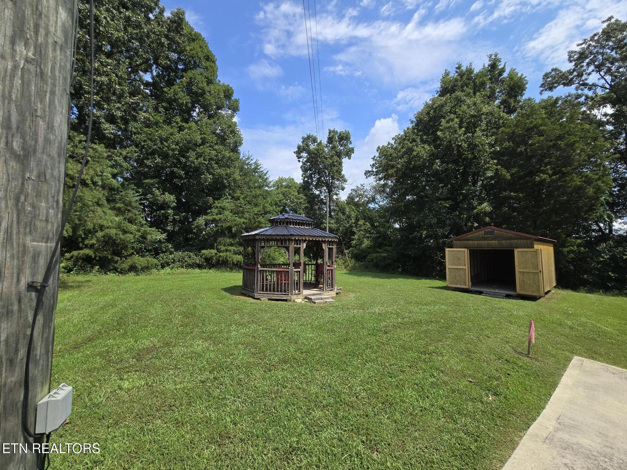 2049 Highway 322 E Sweetwater TN 37874