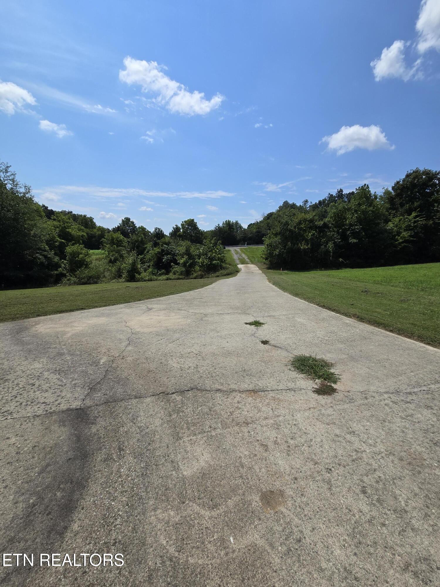 2049 Highway 322 E Sweetwater TN 37874