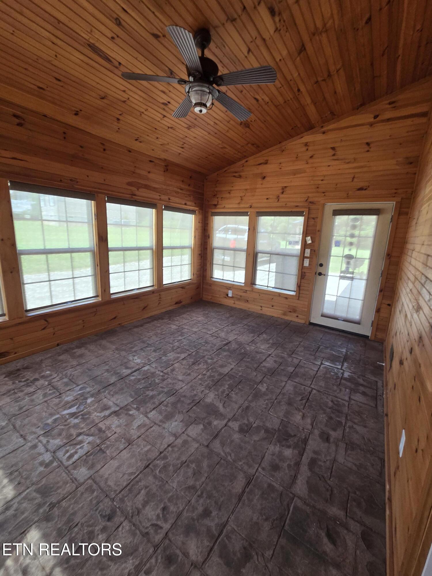 2049 Highway 322 E Sweetwater TN 37874