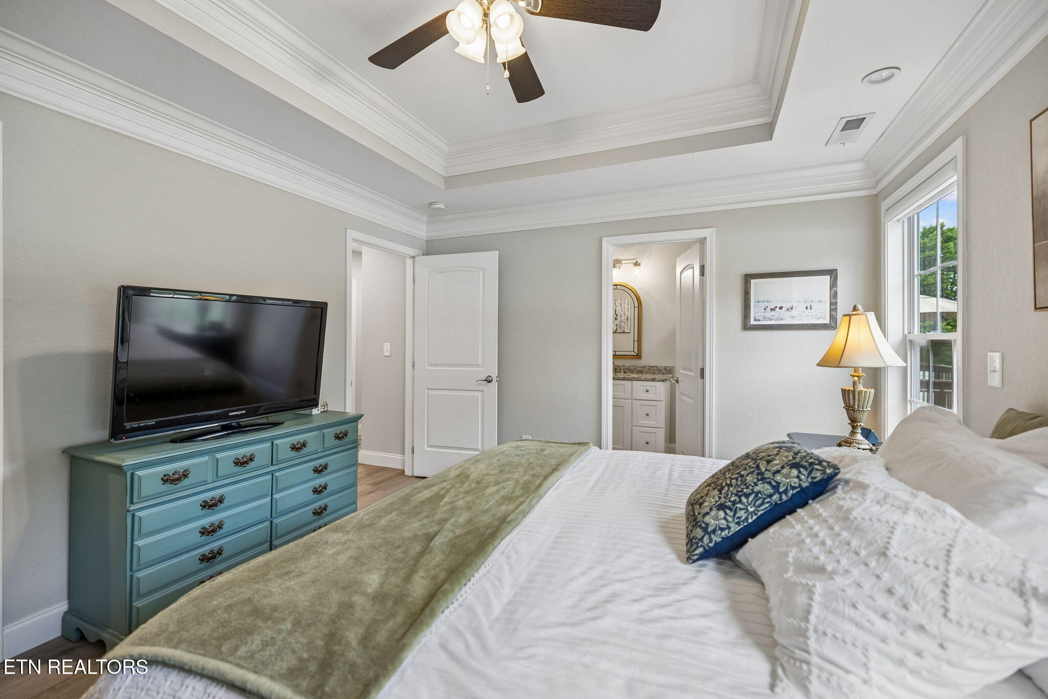 120 Breezewood Circle Clinton TN 37716