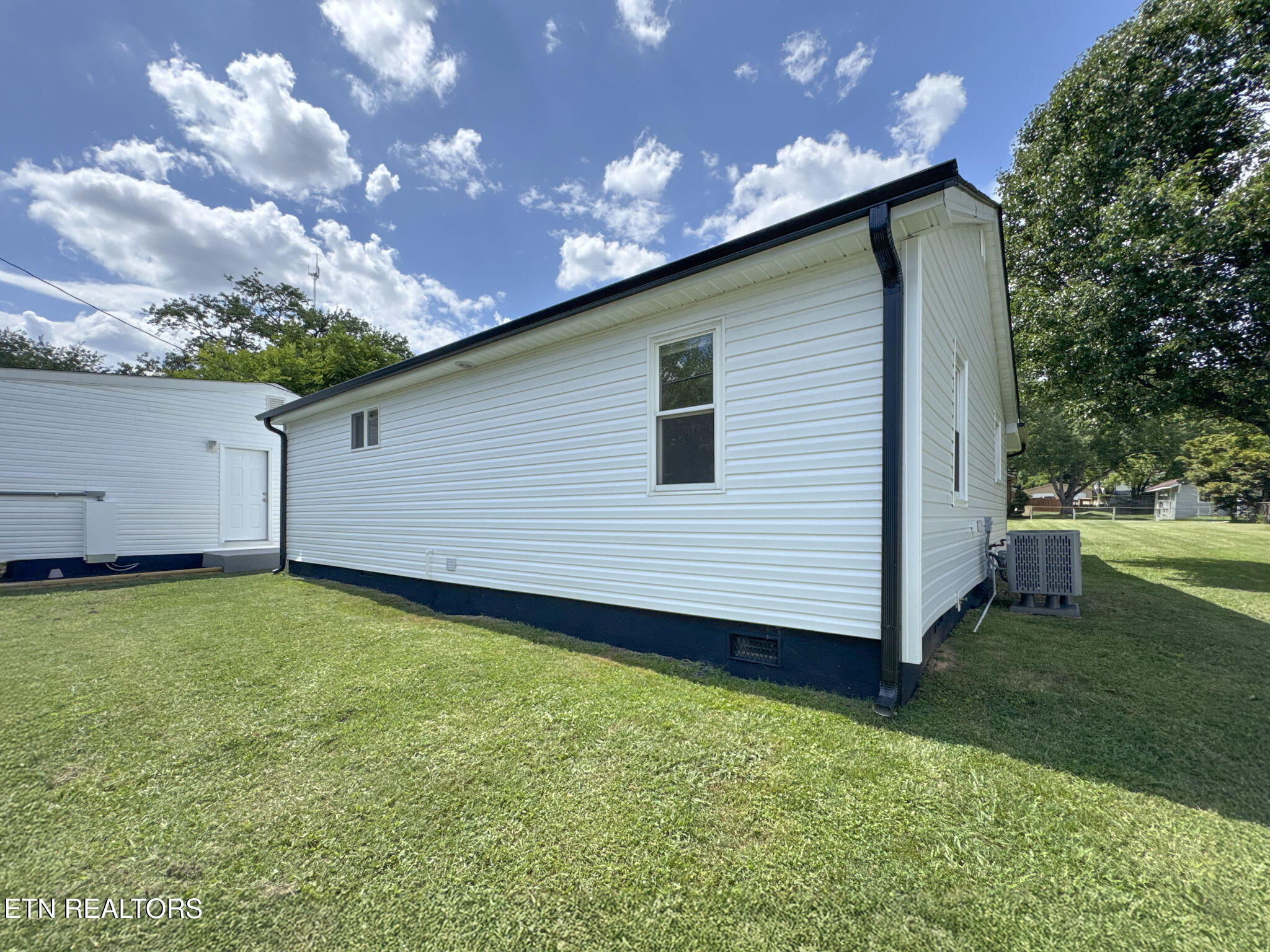 328 Cedar Avenue Knoxville TN 37917