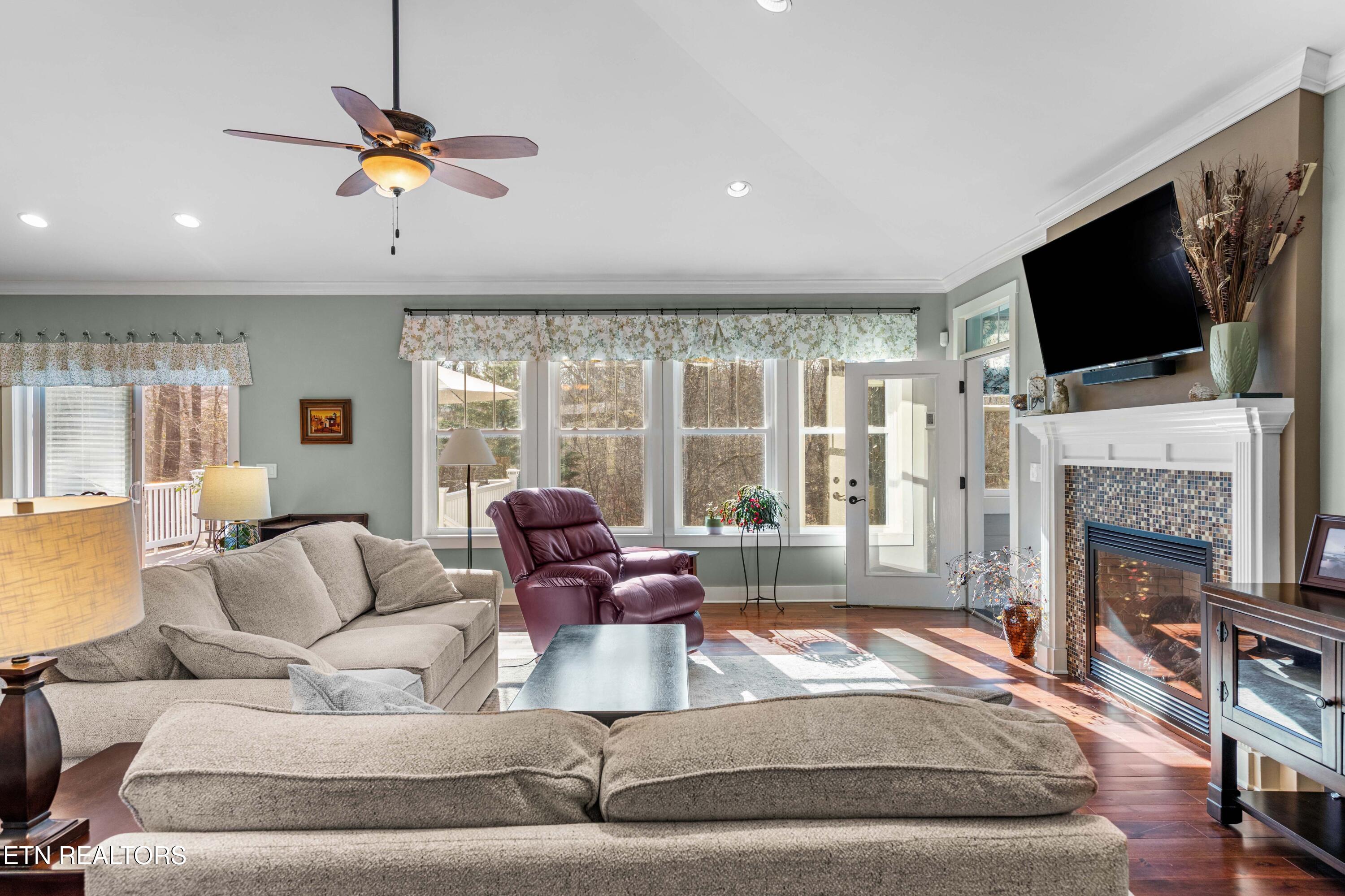 180 E Shore Drive Rockwood TN 37854