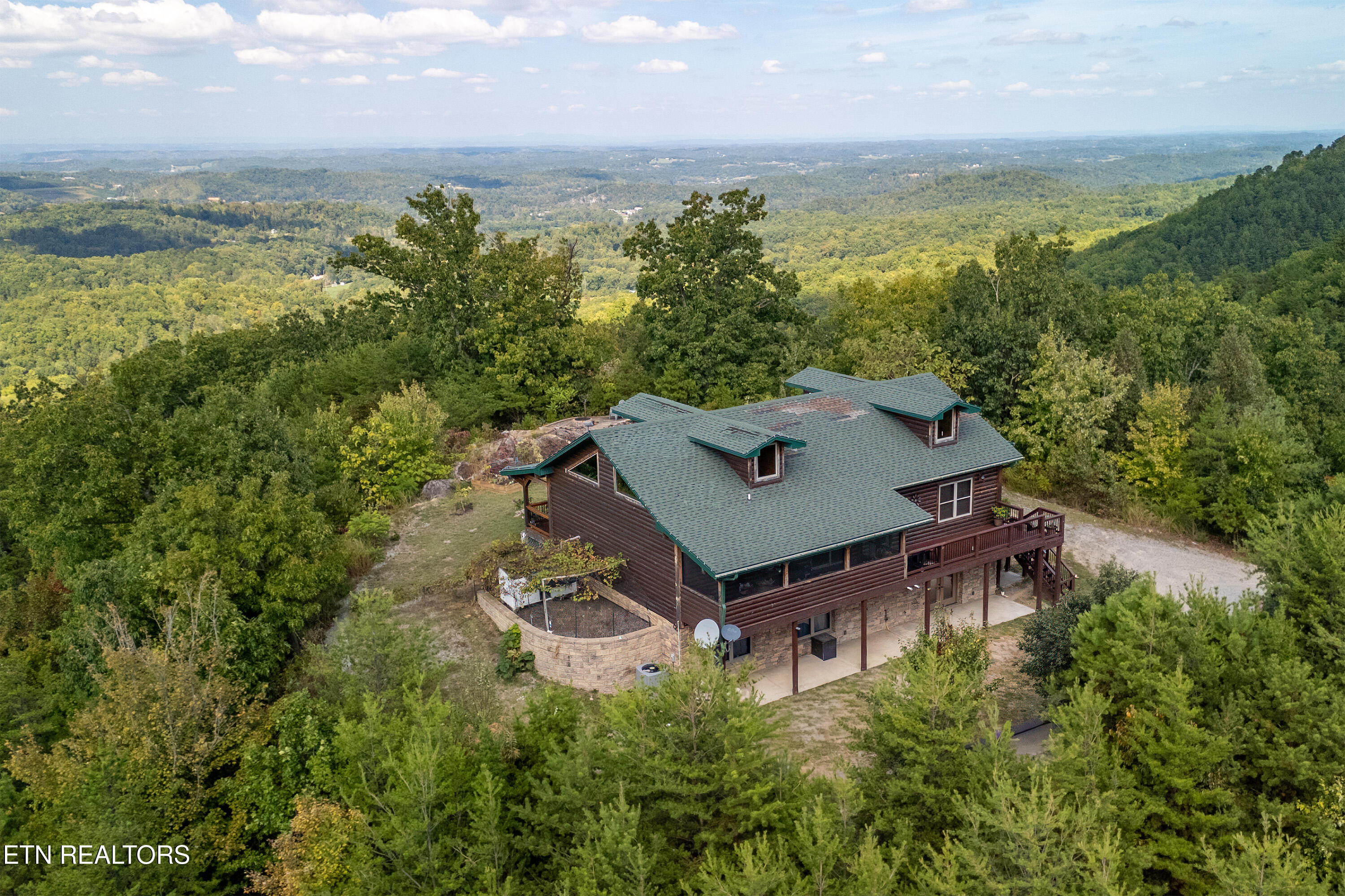 971 Critter Mountain Way Newport TN 37821