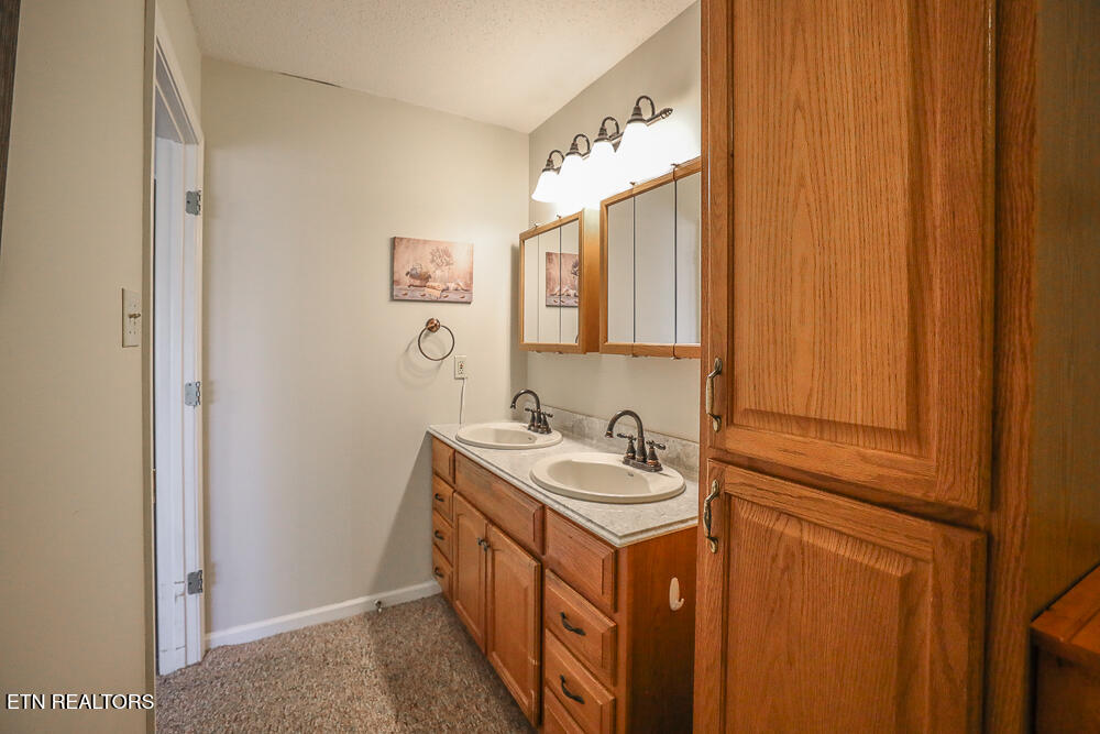 973 Dunkirk Drive Maryville TN 37801
