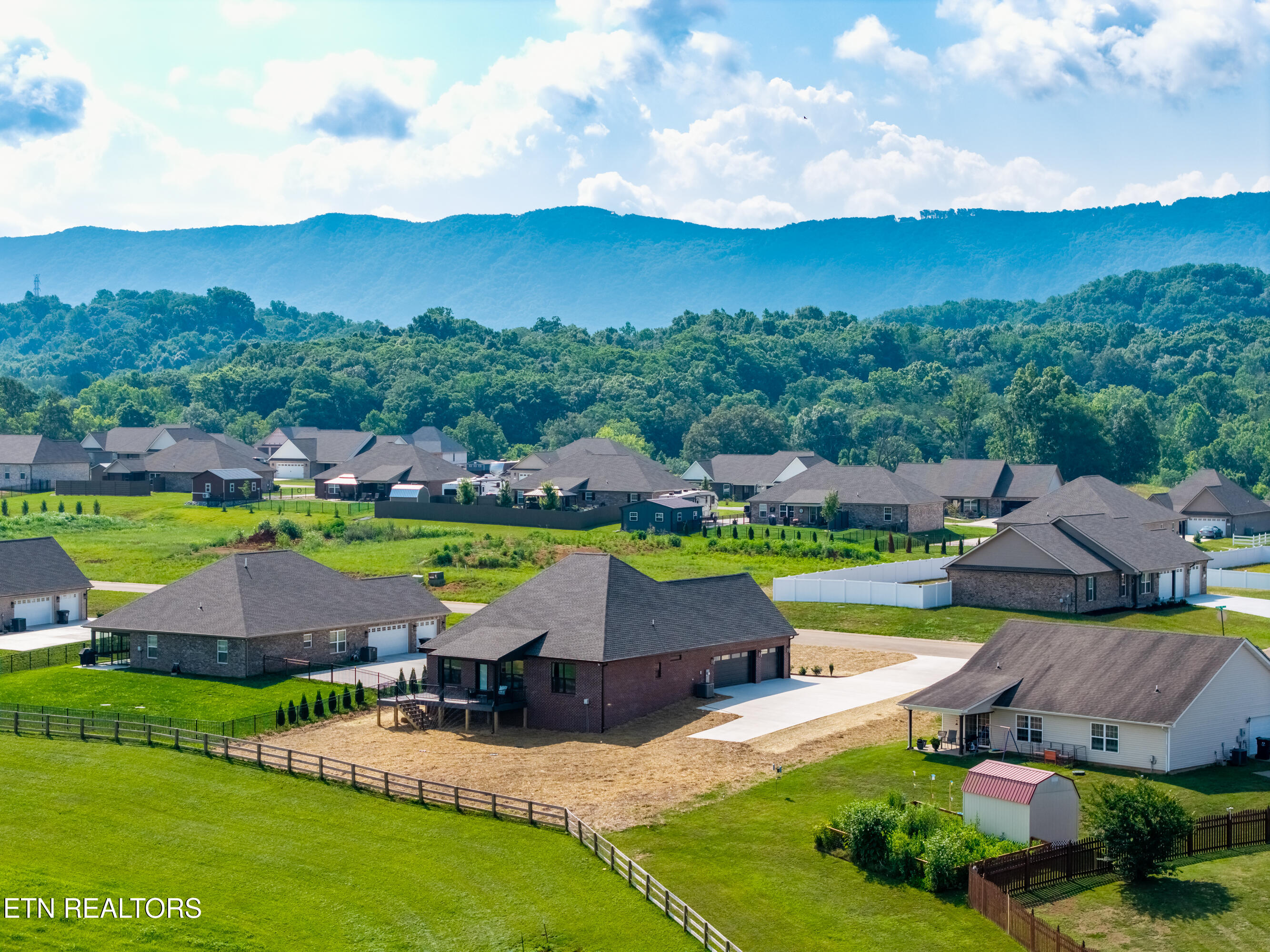 2038 Griffitts Mill Circle Maryville TN 37803
