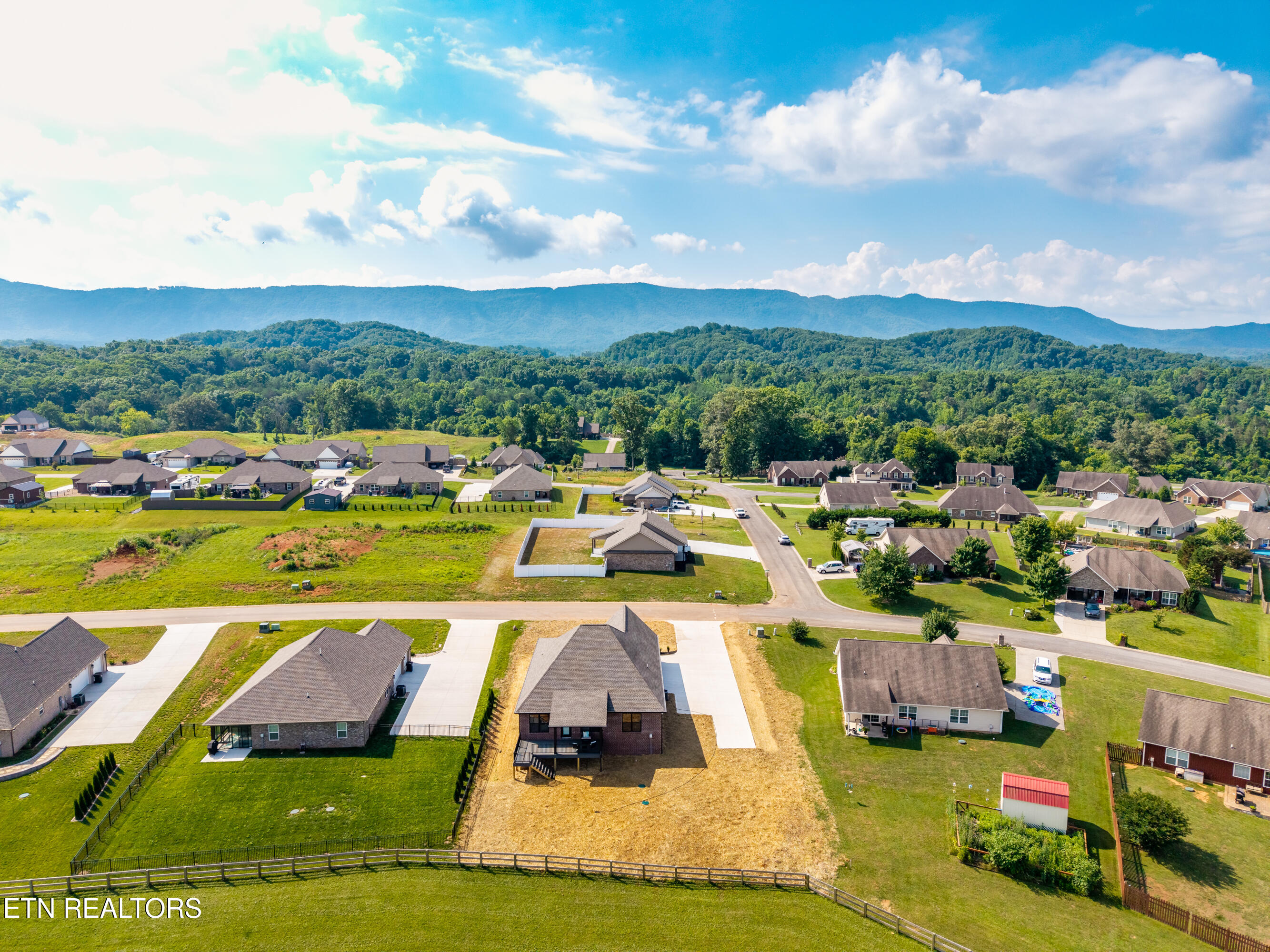 2038 Griffitts Mill Circle Maryville TN 37803