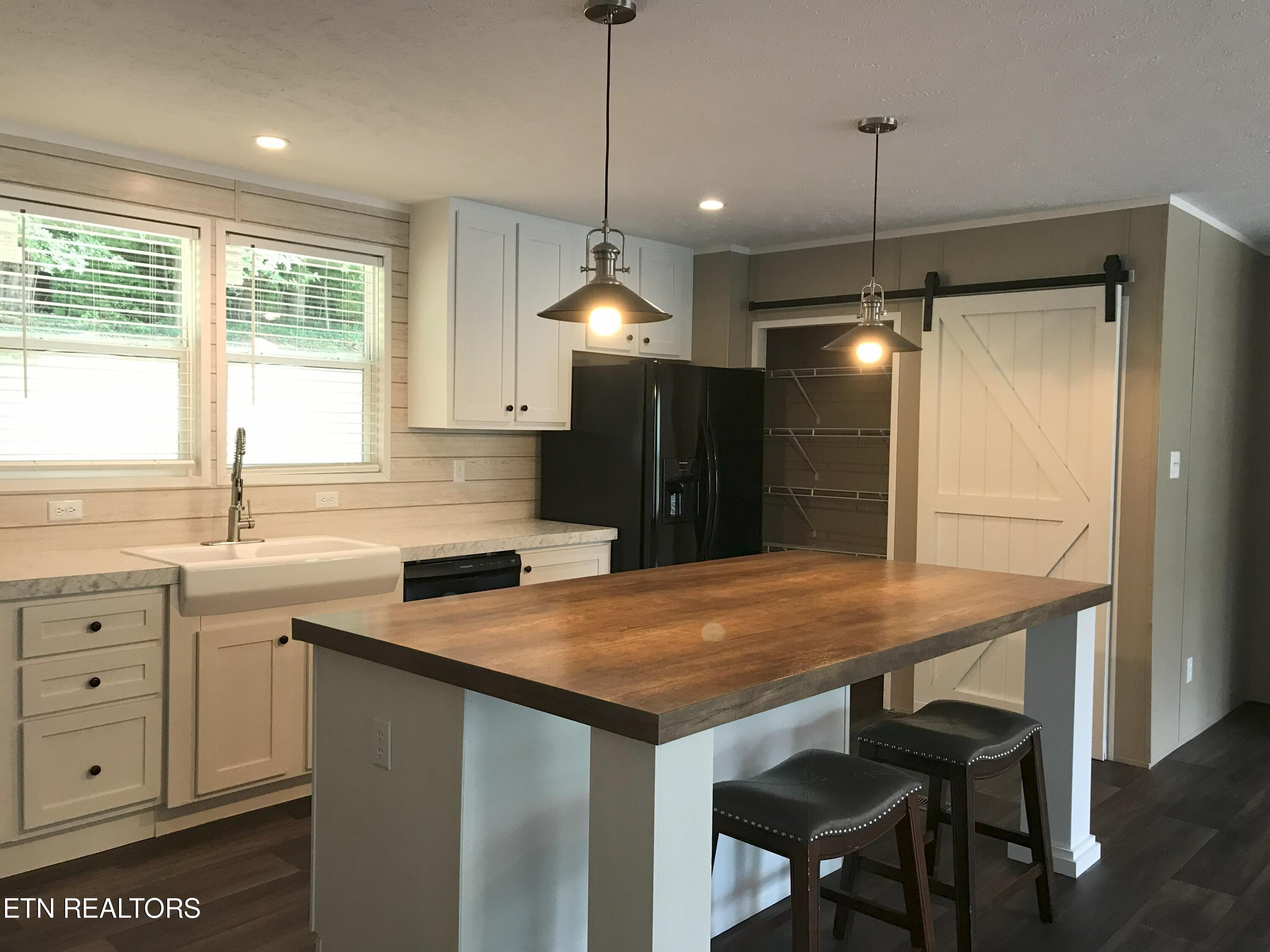 213 Aspen Drive Harriman TN 37748
