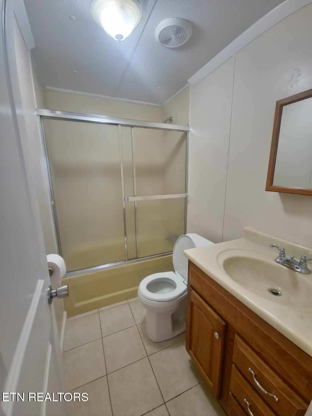 43 Cedar Lane Crab Orchard TN 37723