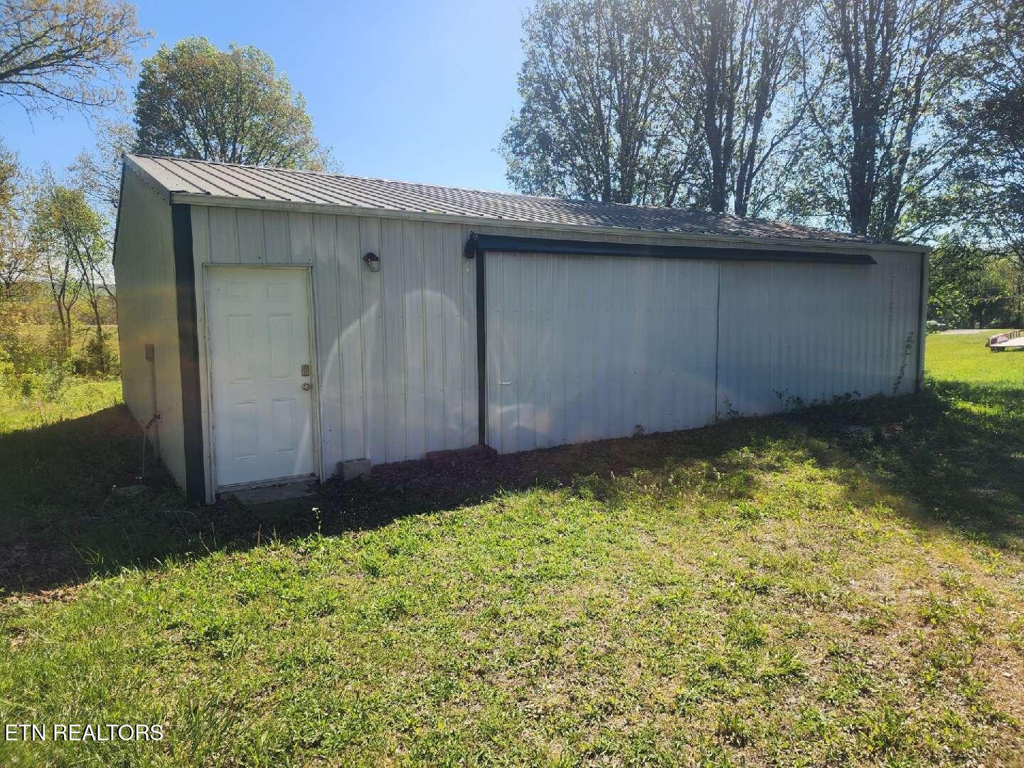 43 Cedar Lane Crab Orchard TN 37723
