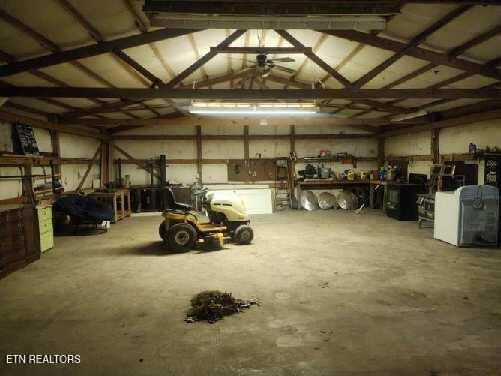 43 Cedar Lane Crab Orchard TN 37723