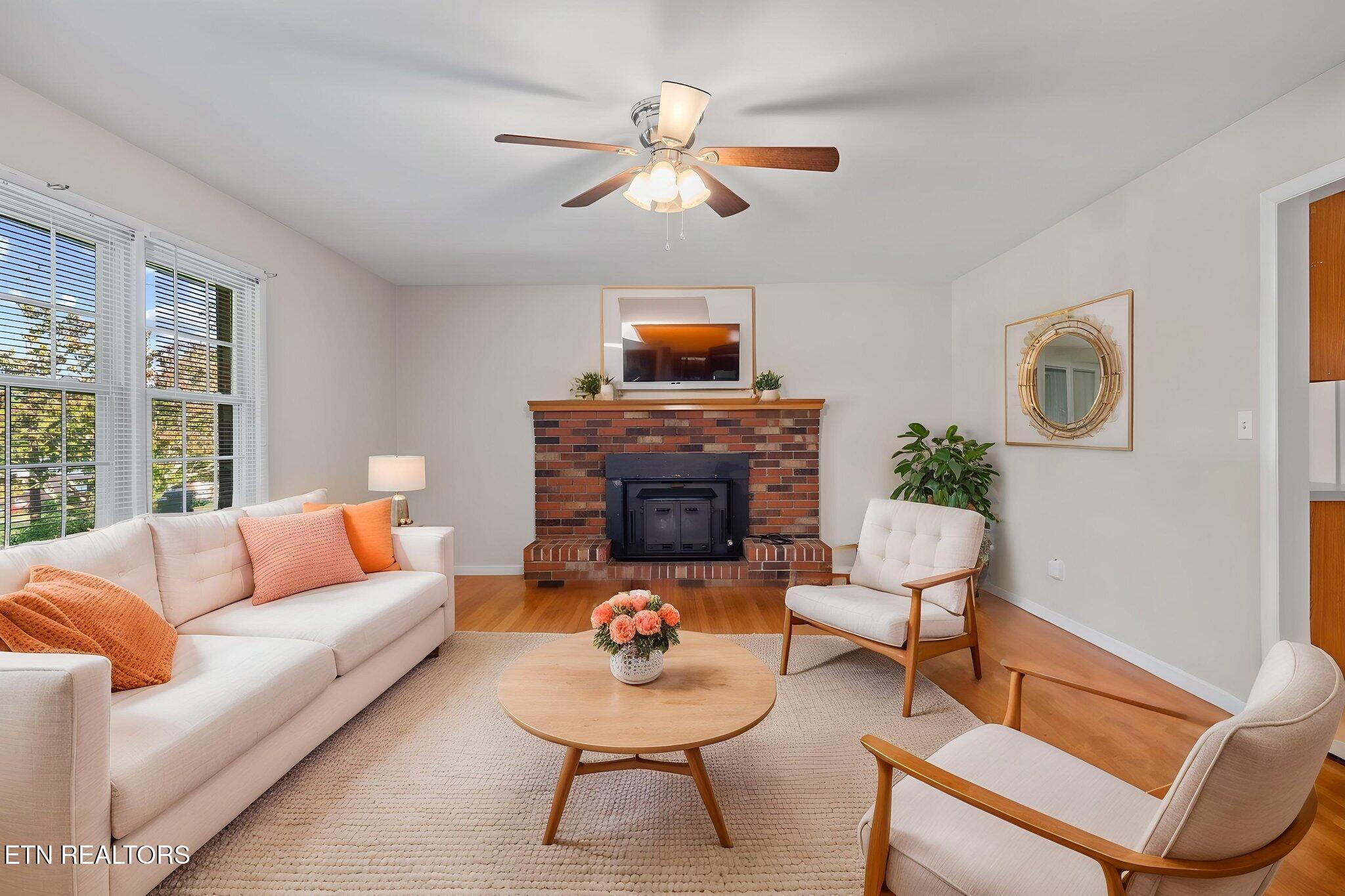 130 Carden Lane Rocky Top TN 37769