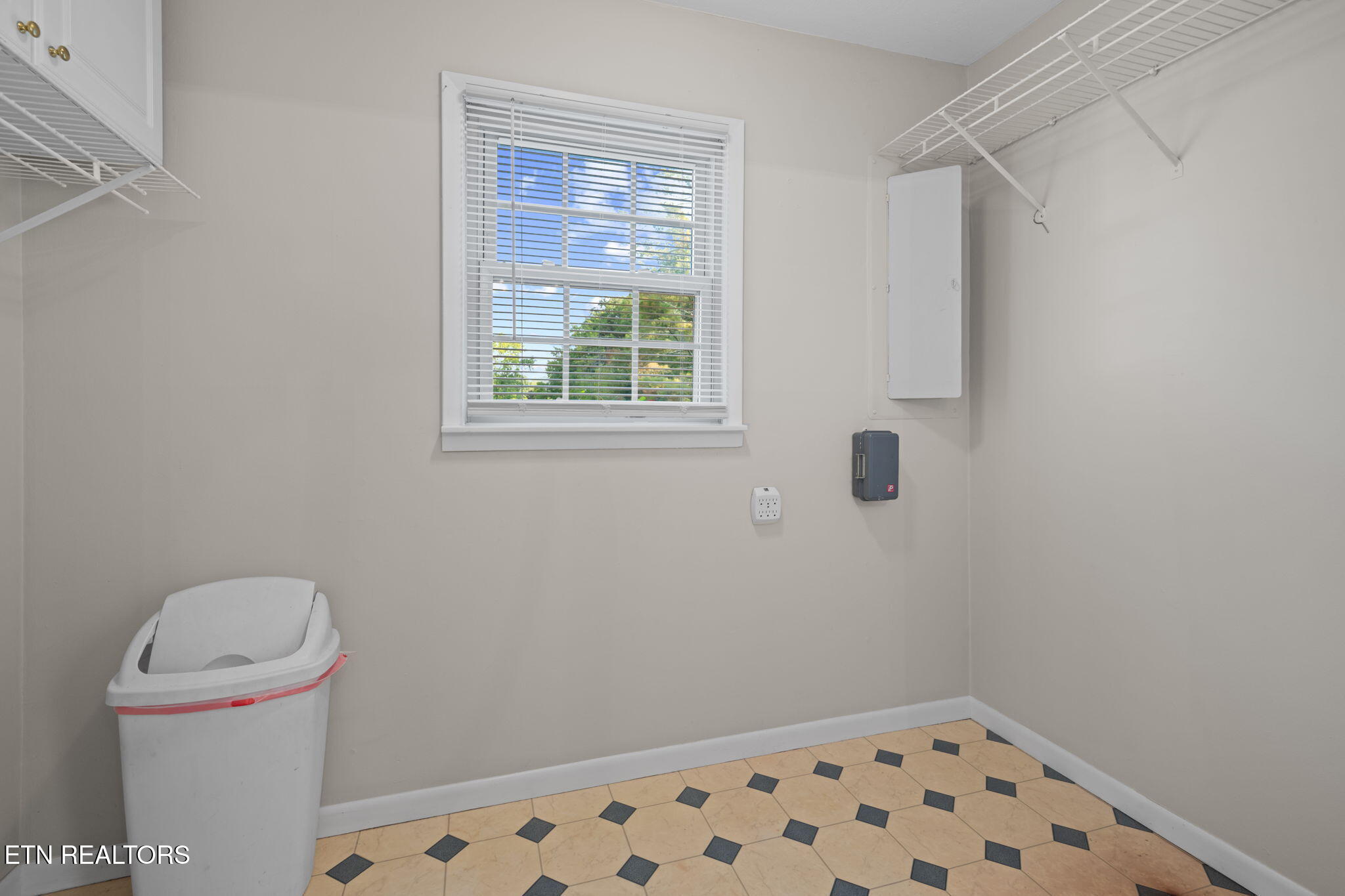 130 Carden Lane Rocky Top TN 37769