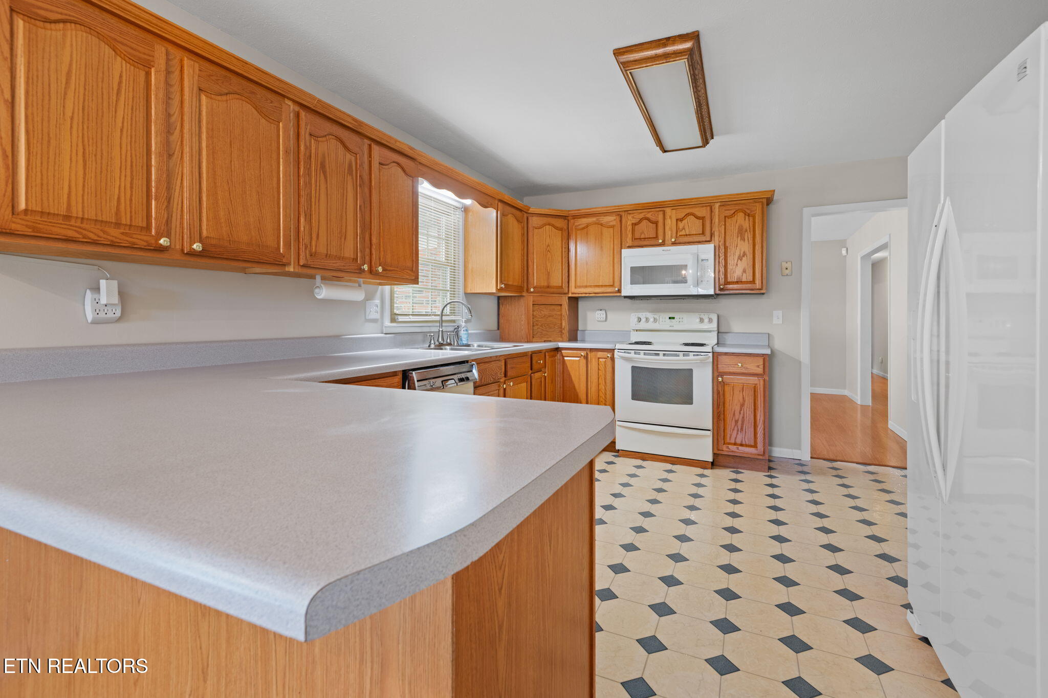 130 Carden Lane Rocky Top TN 37769