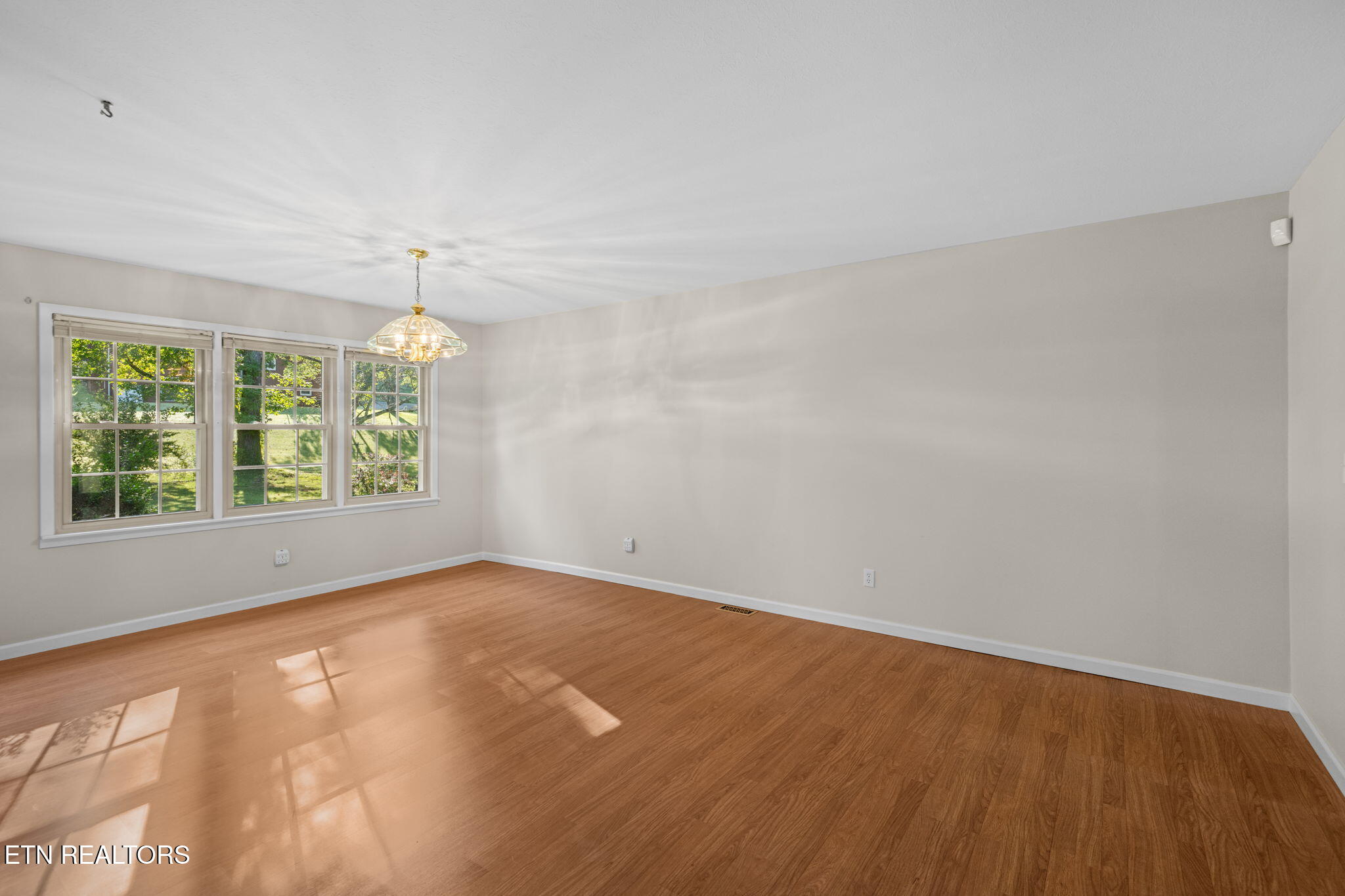 130 Carden Lane Rocky Top TN 37769