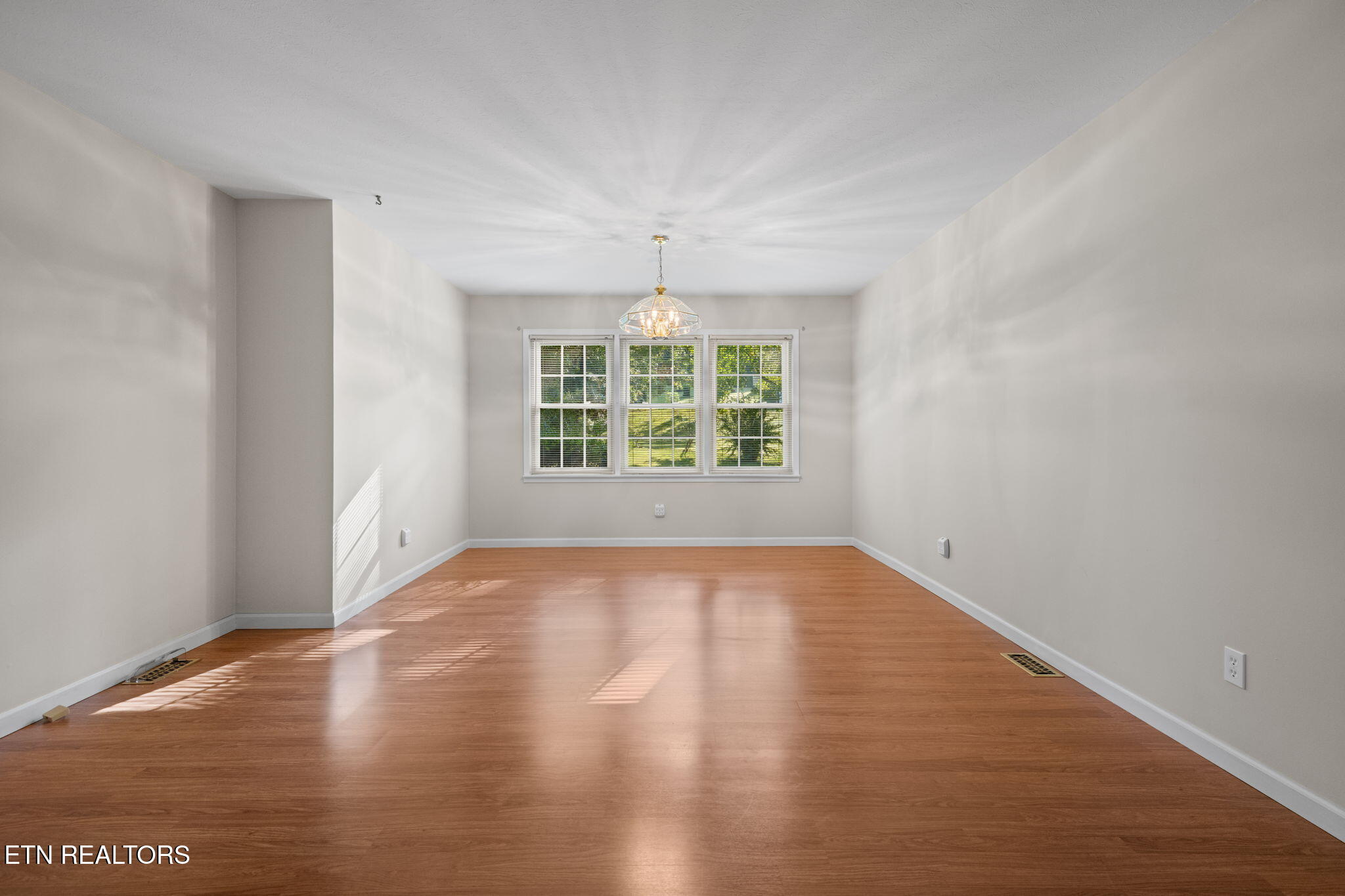 130 Carden Lane Rocky Top TN 37769