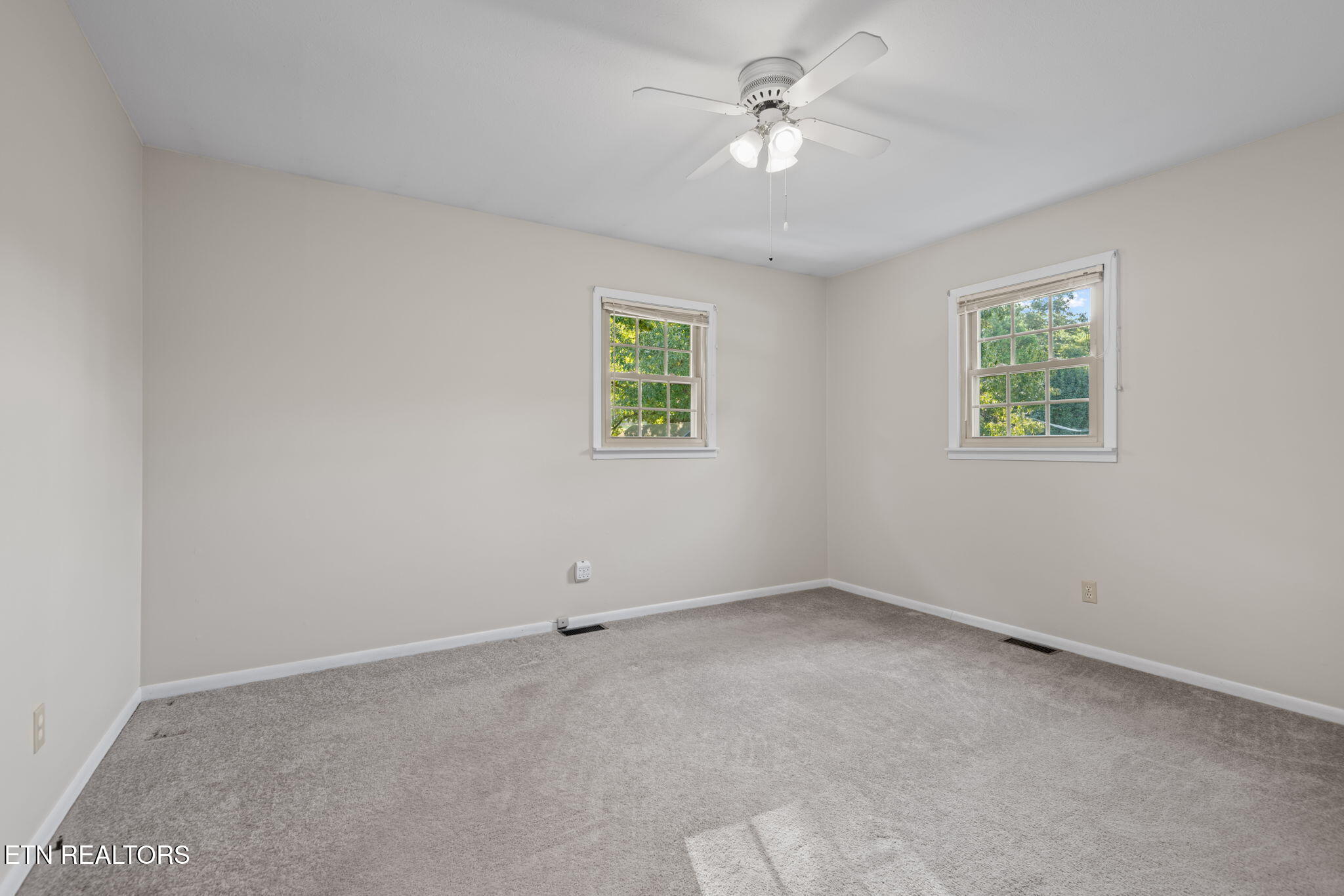 130 Carden Lane Rocky Top TN 37769