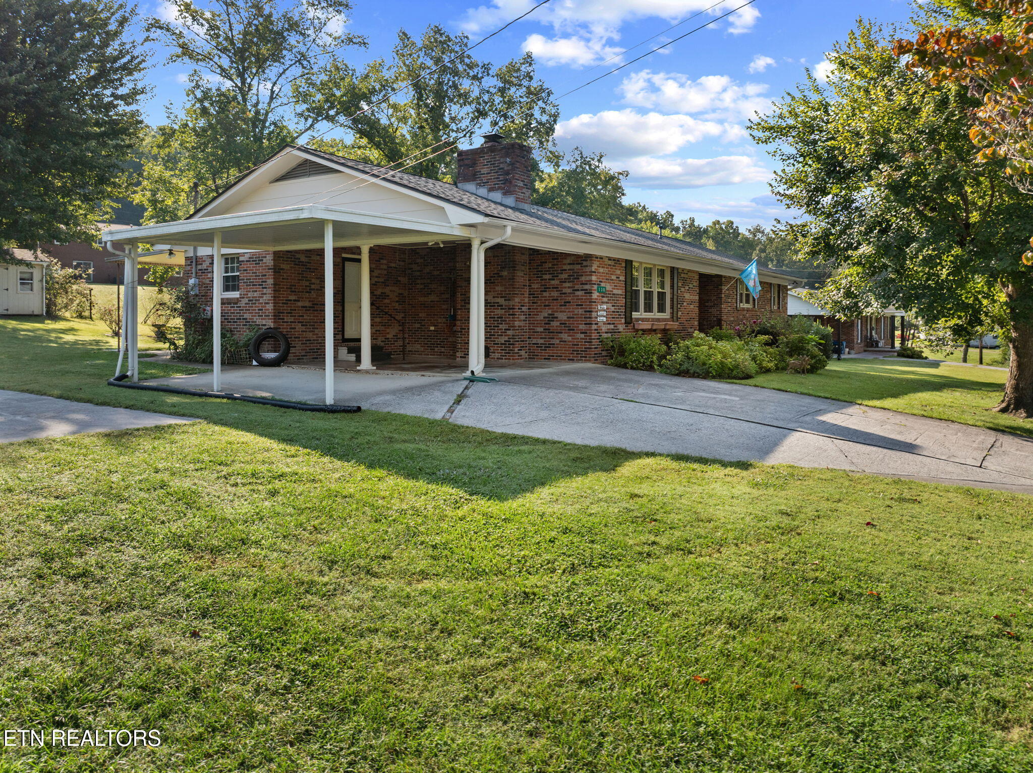 130 Carden Lane Rocky Top TN 37769