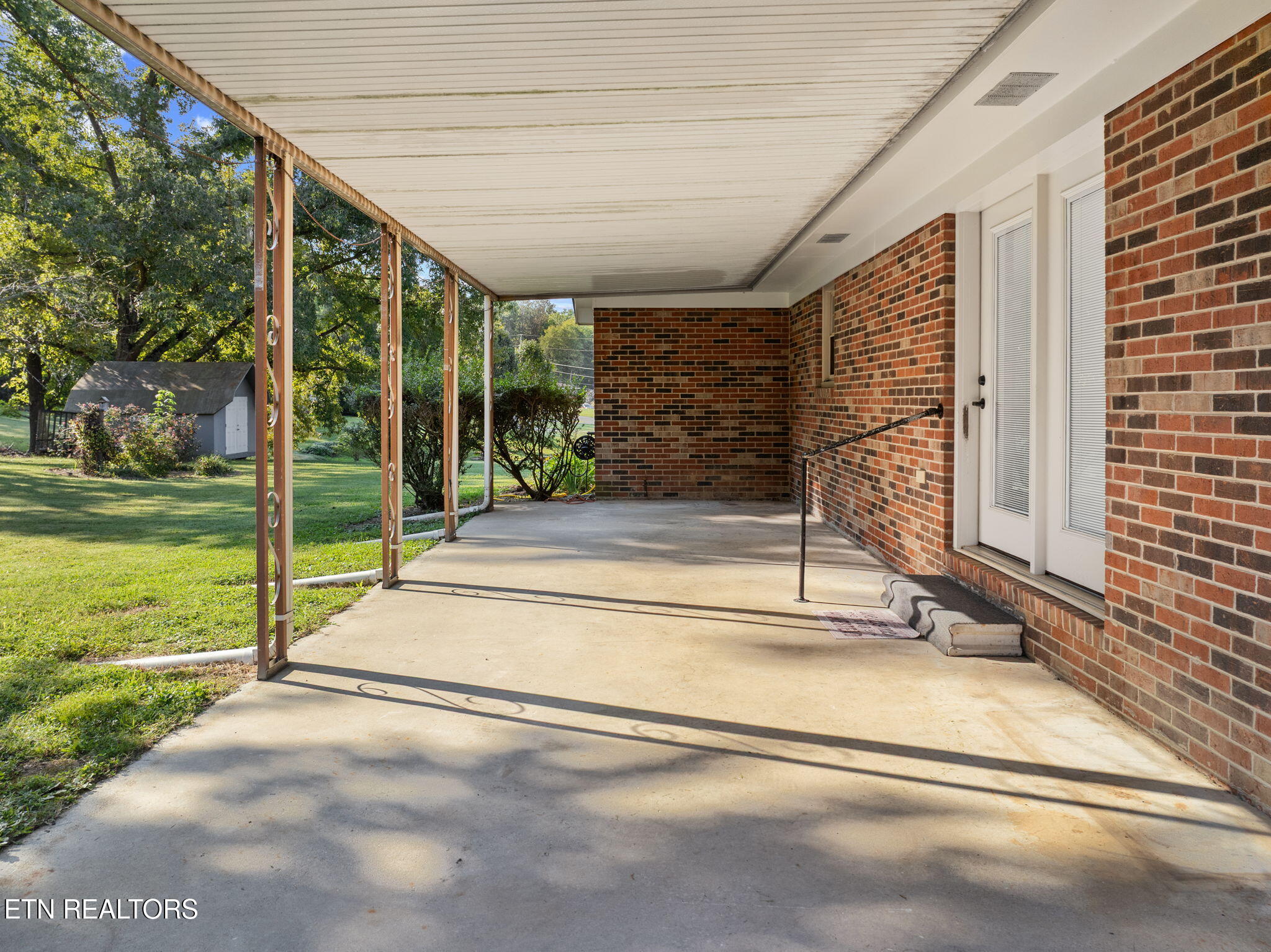 130 Carden Lane Rocky Top TN 37769