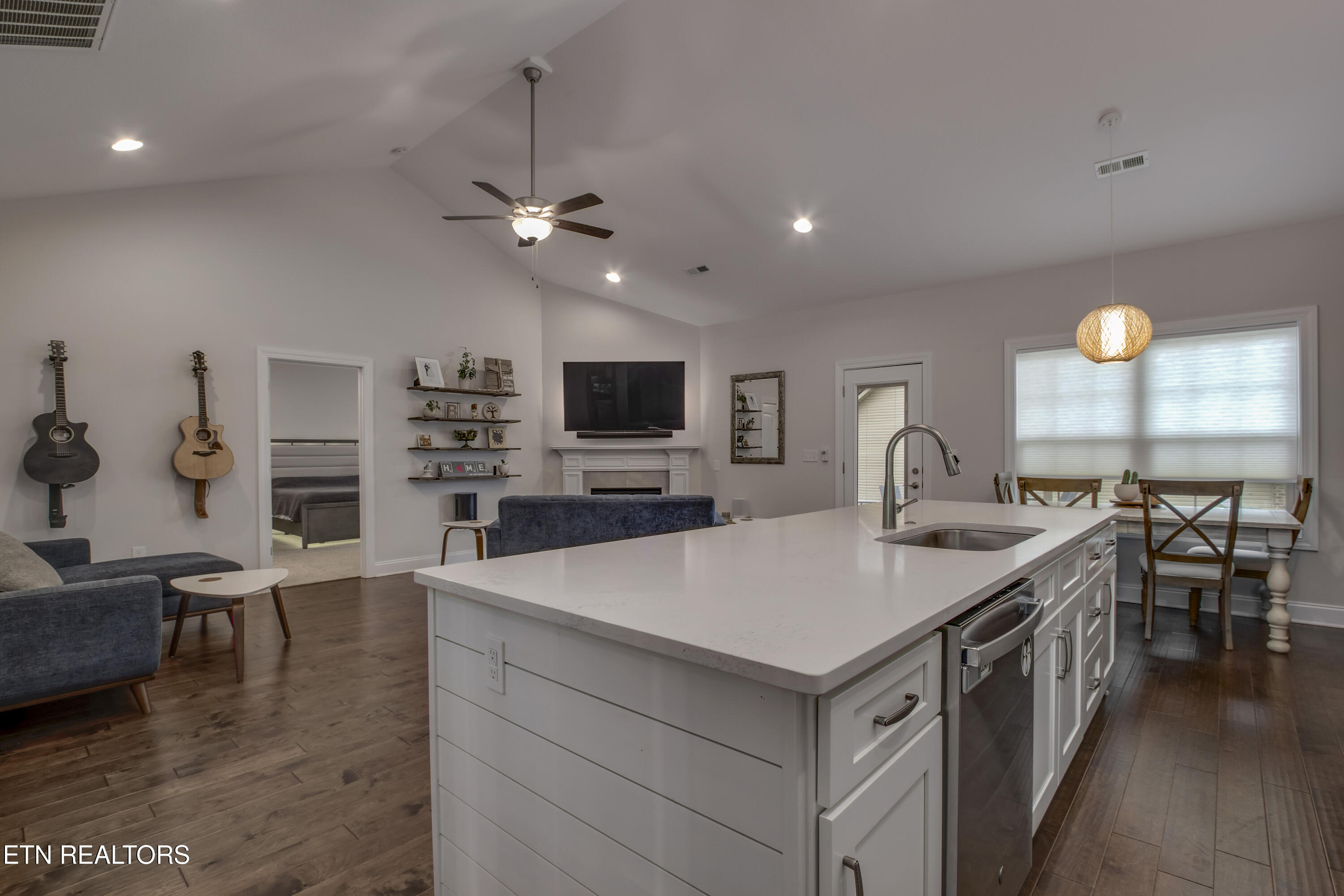 7369 Willow Path Lane Knoxville TN 37918