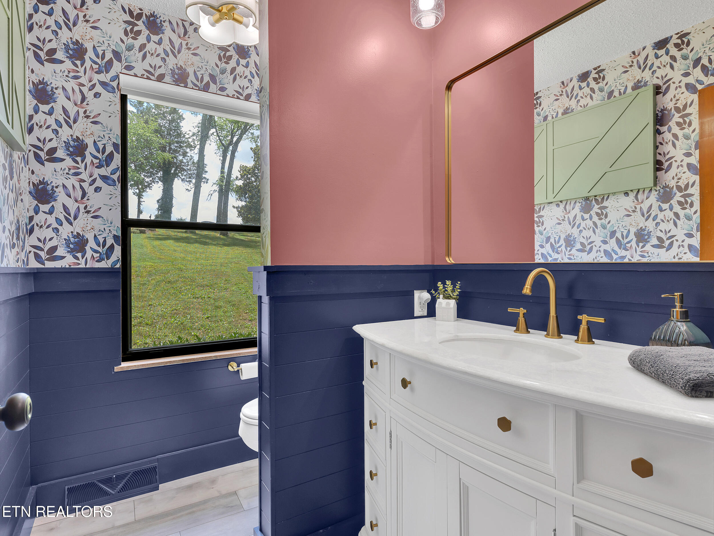 7514 Rivertrace Boulevard Knoxville TN 37920